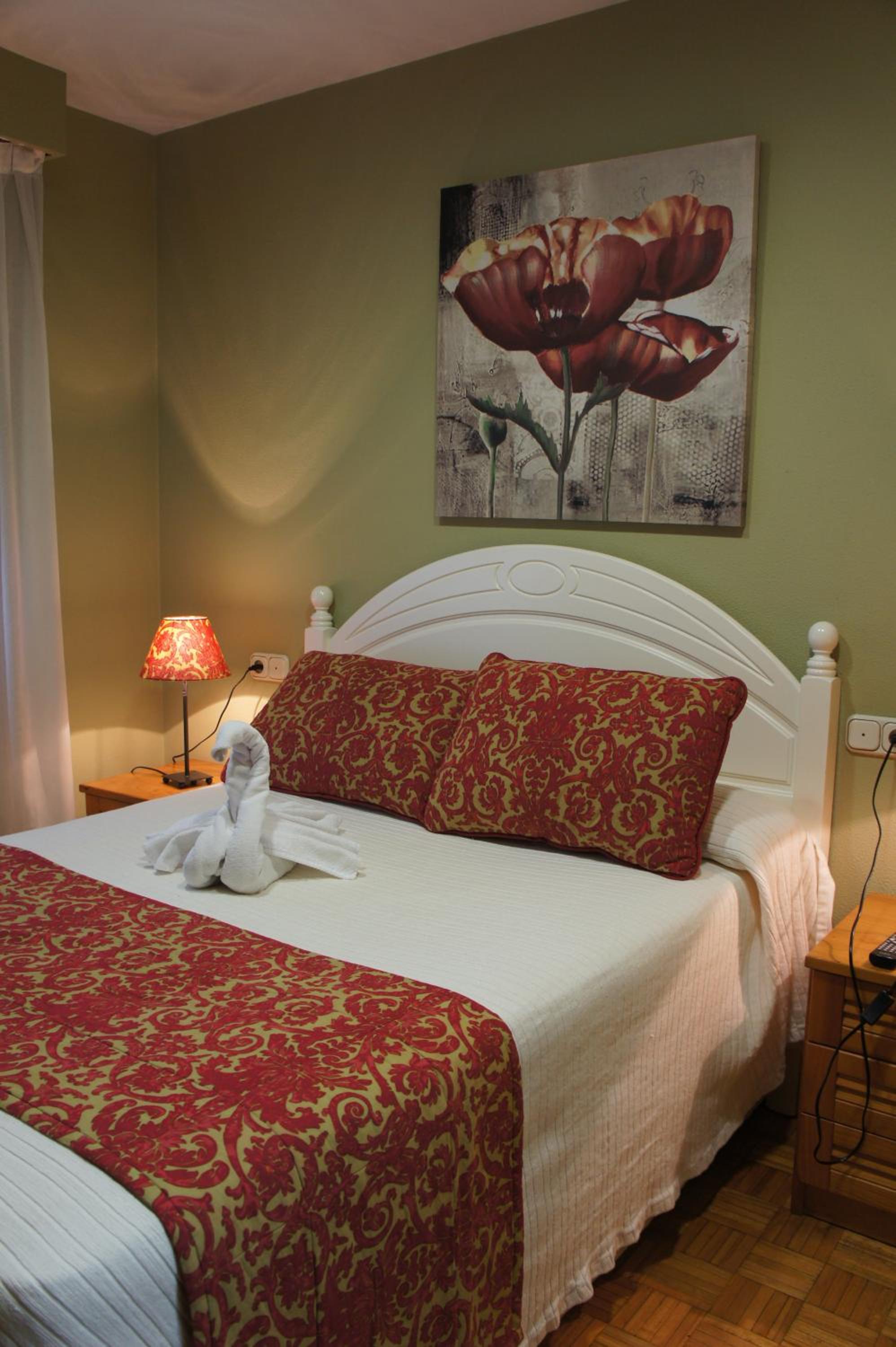 Single Room photo 3