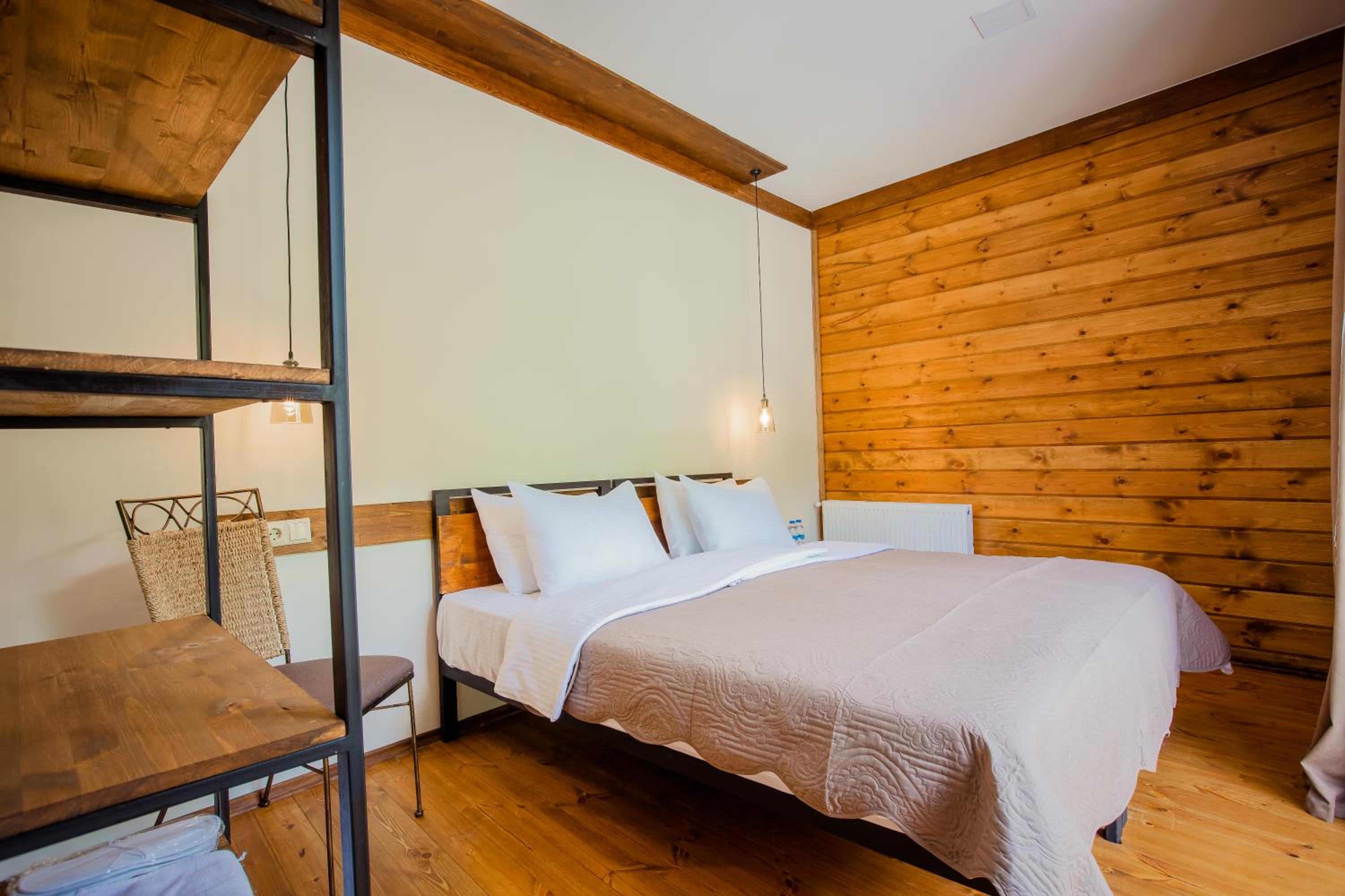 Triple Room with Balcony - Photo 2