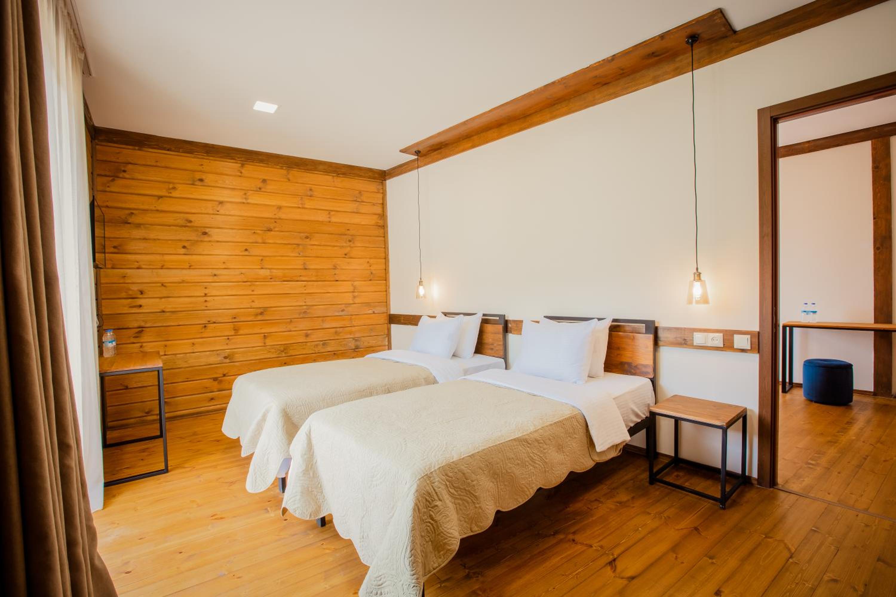 Family Suite with Balcony - Photo 1