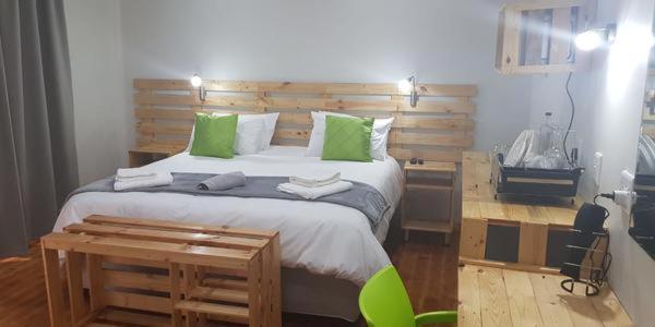 Luxury Twin Room - Photo 4