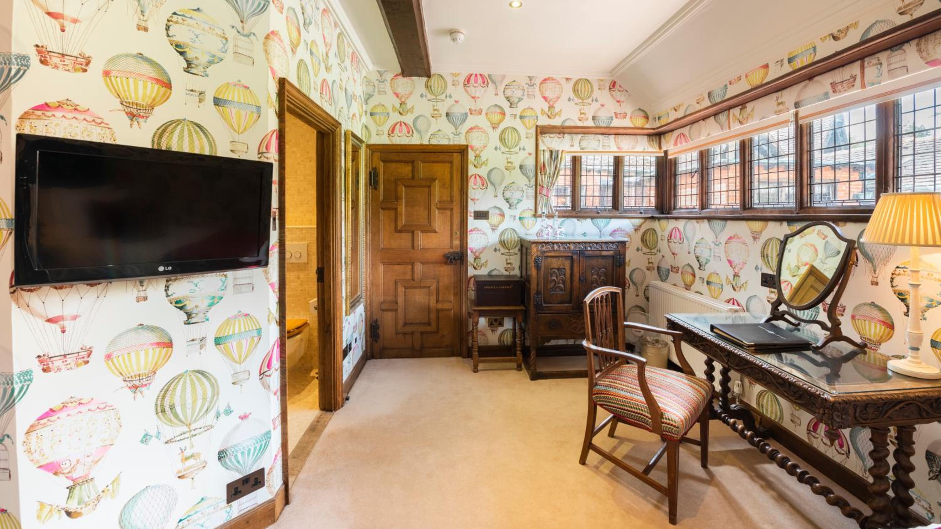 Standard Twin Room - Astor Wing photo 2