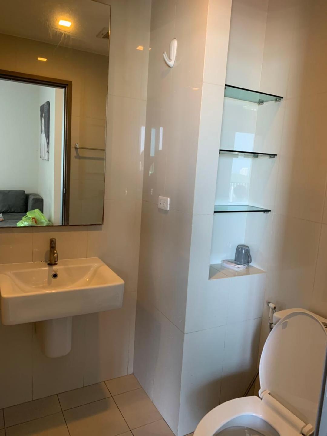 Two-Bedroom Apartment - Photo 19