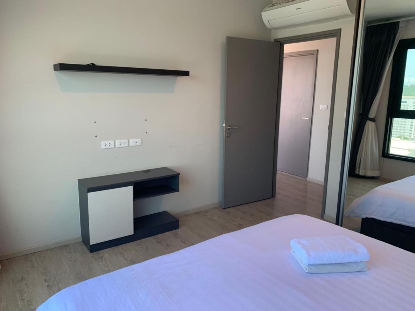 Two-Bedroom Apartment - Photo 16