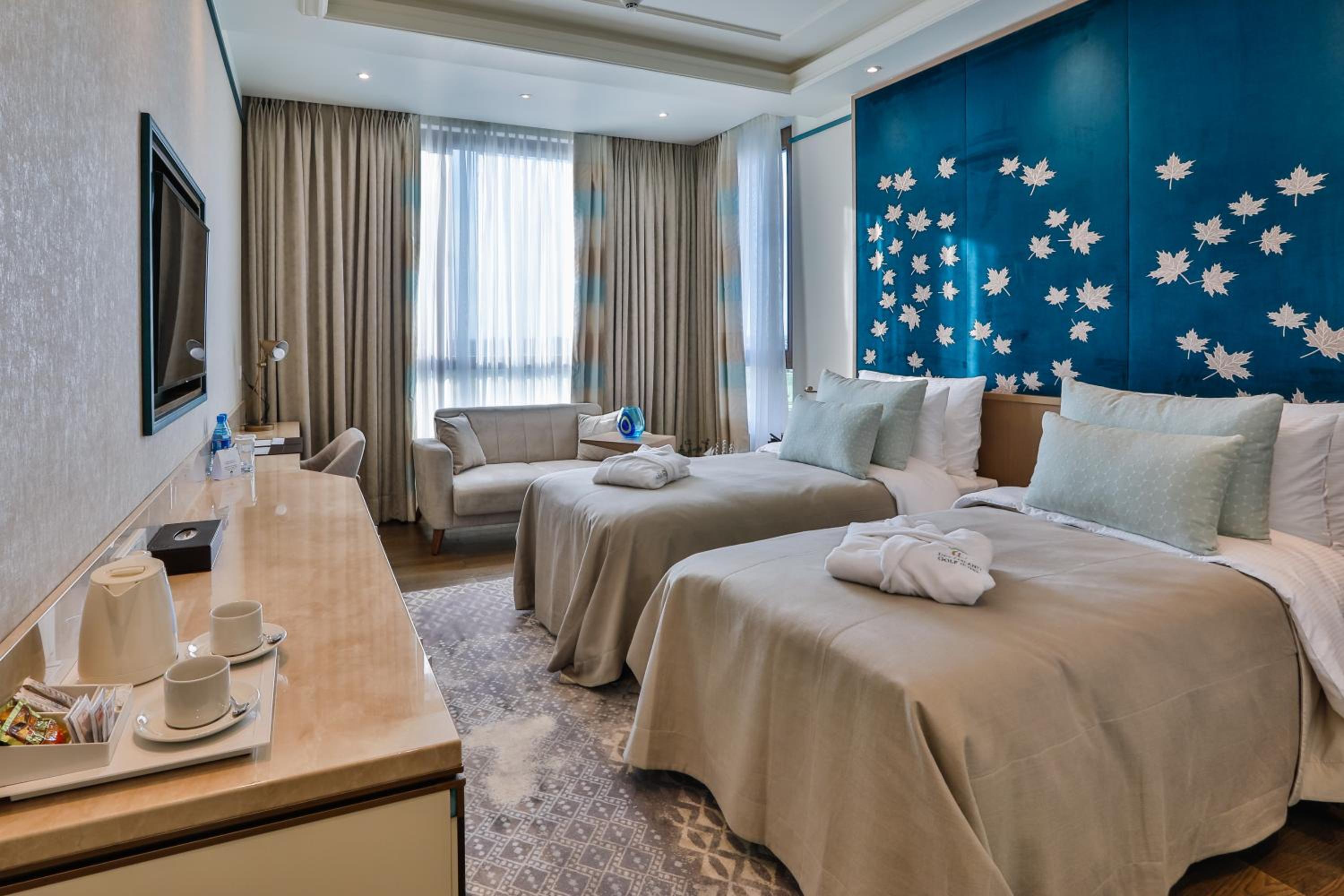Standard Twin Room photo 2