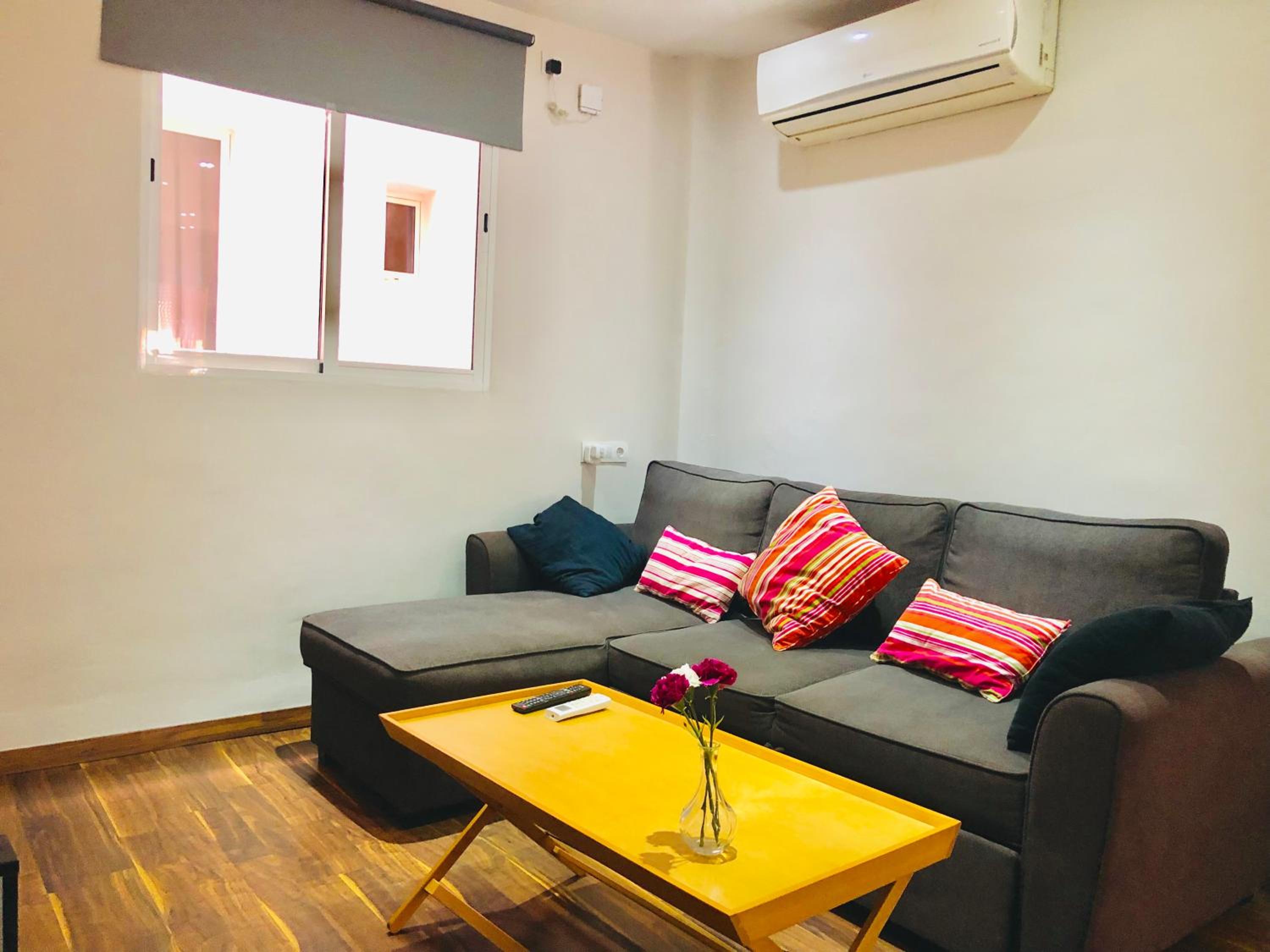 Two-Bedroom Apartment with Terrace - Photo 17