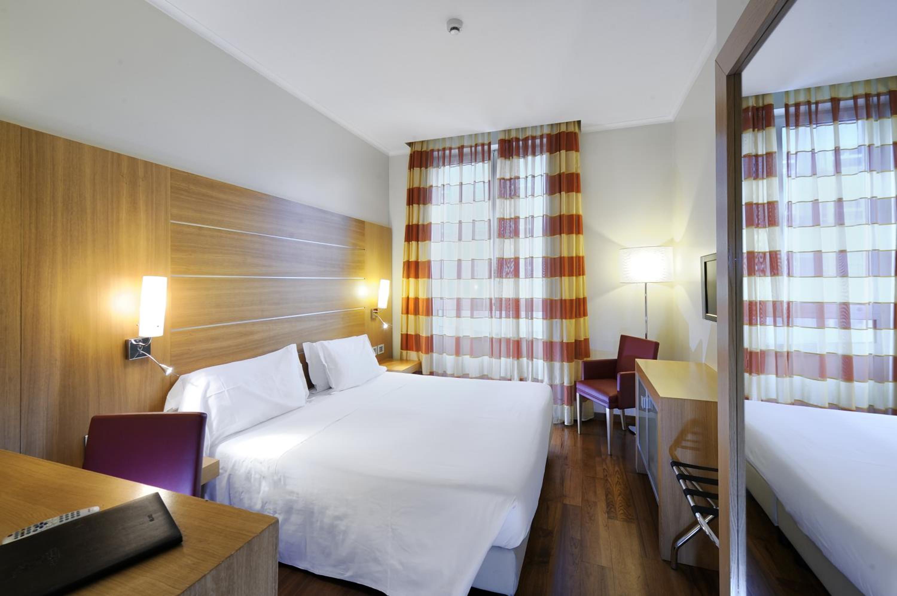 Available room