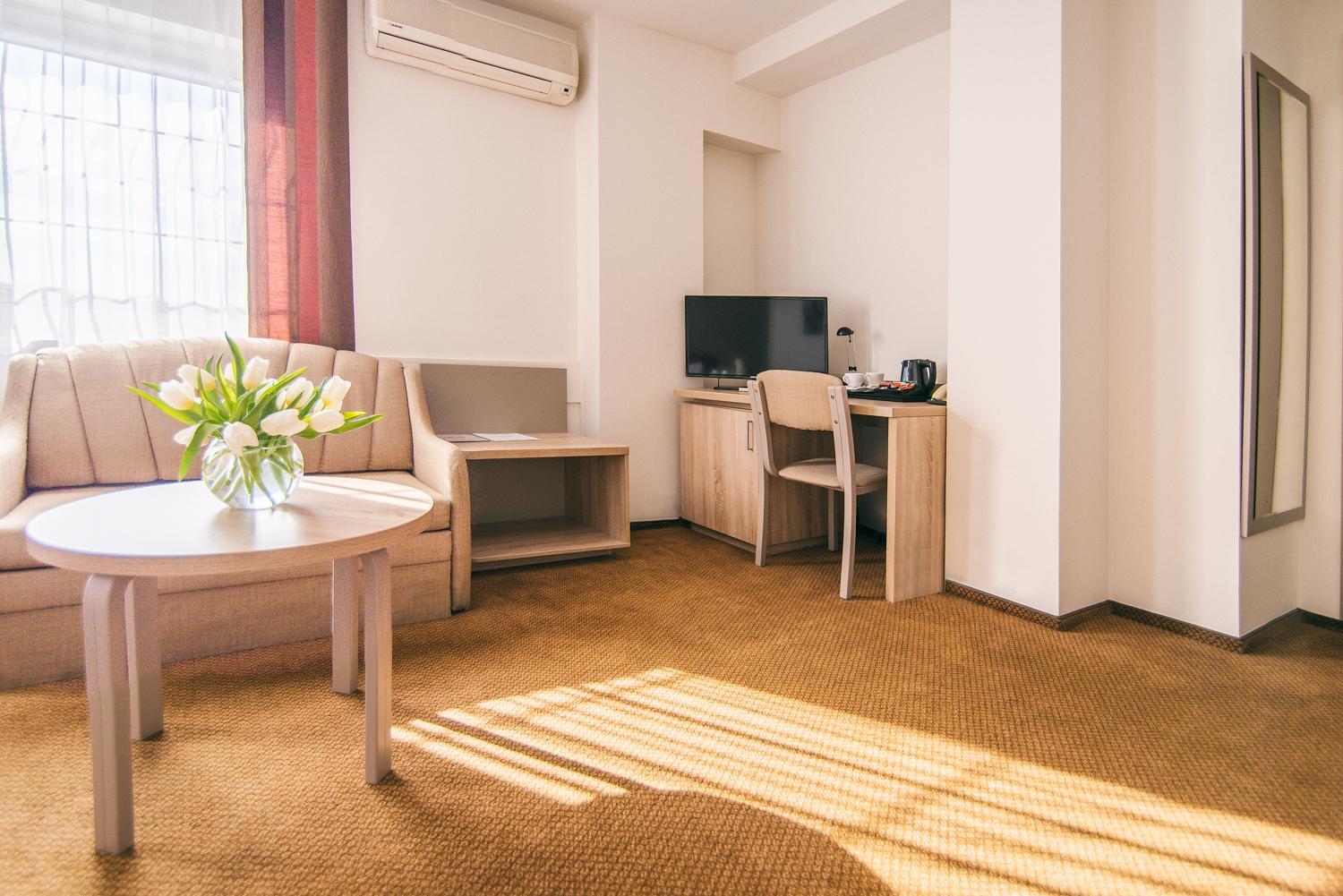 Standard Double Room - Photo 3