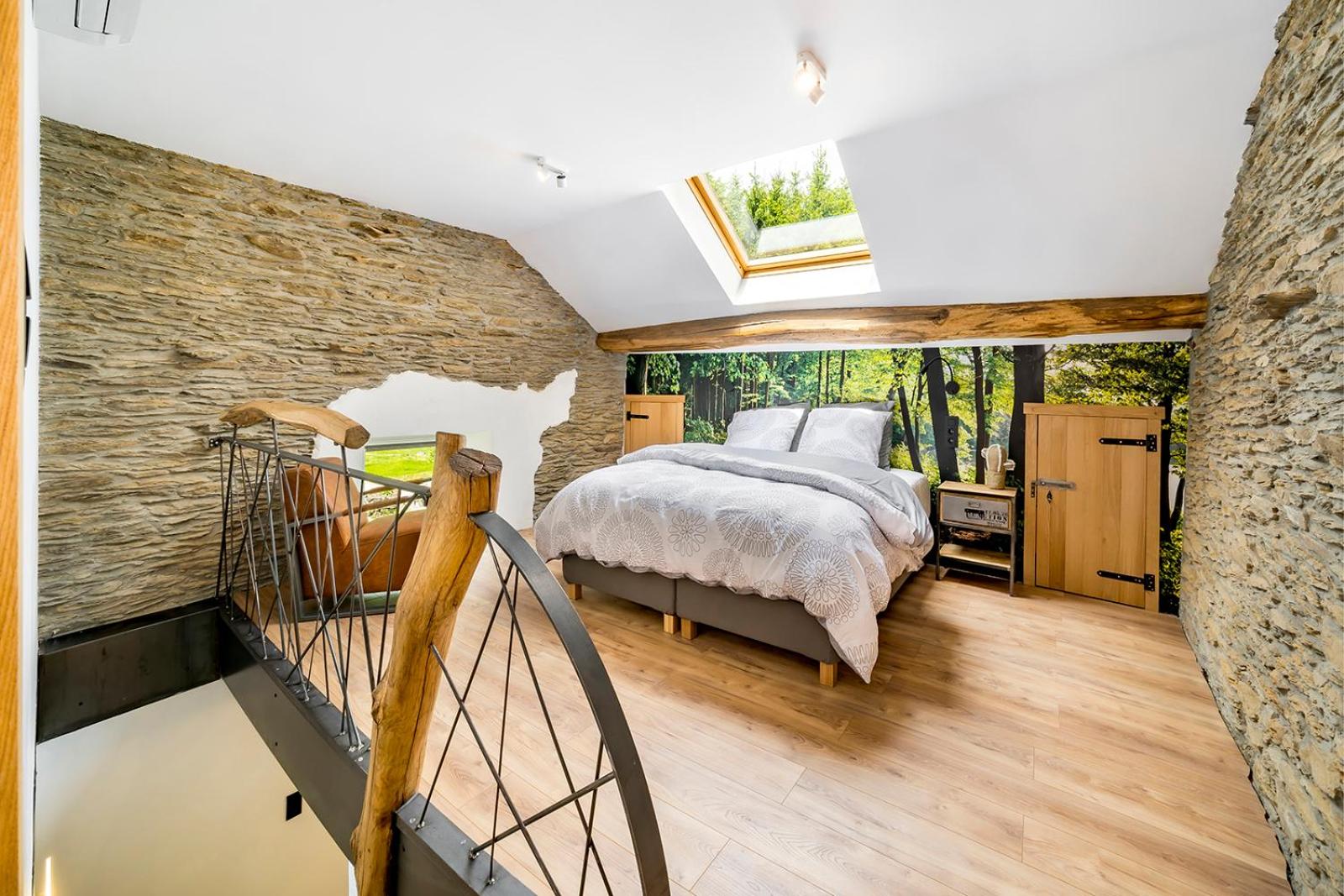 One-Bedroom Apartment - Photo 1