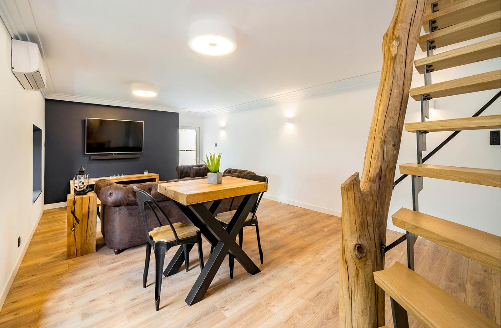 One-Bedroom Apartment - Photo 33