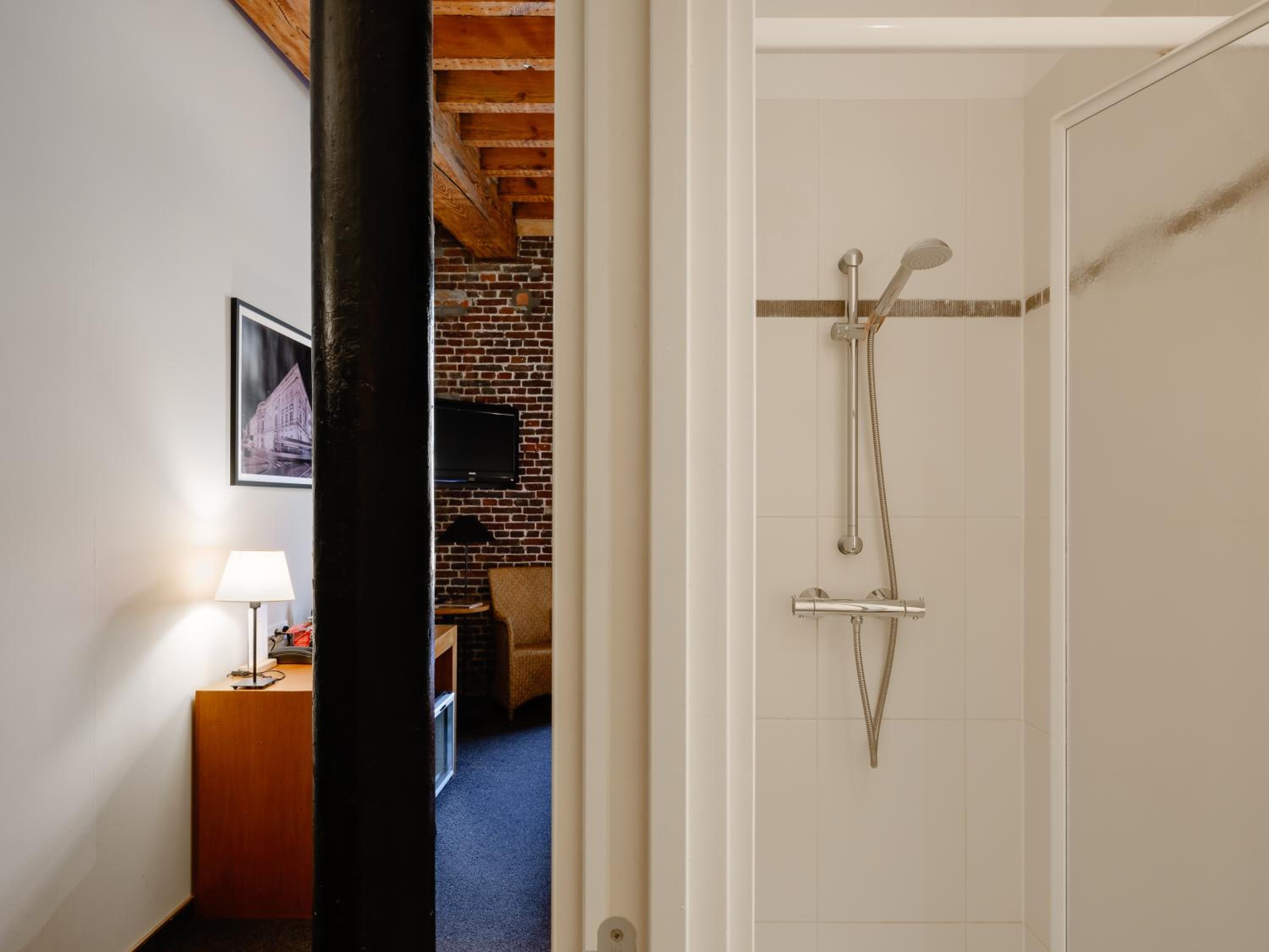 Executive Double or Twin Room - Photo 8