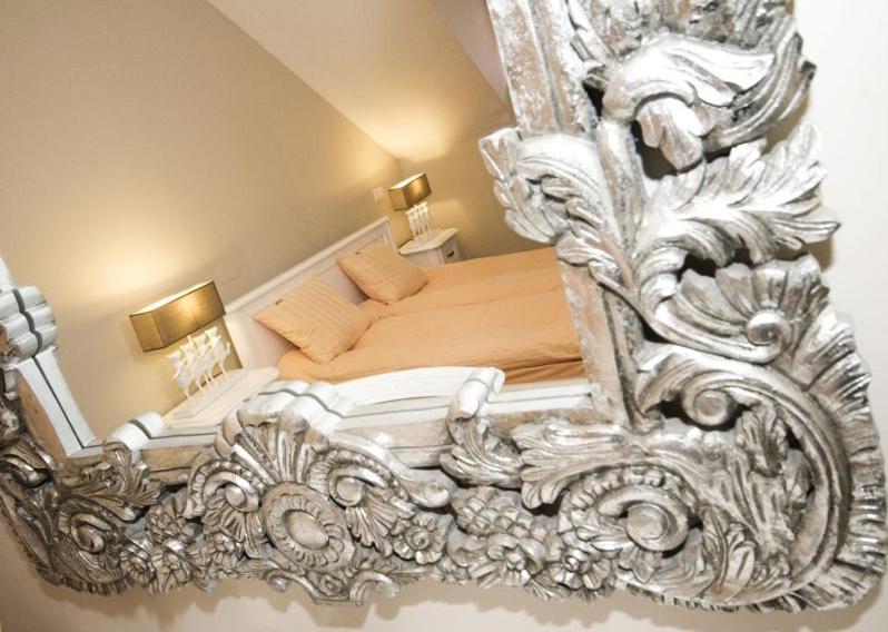 Double Room - Photo 12