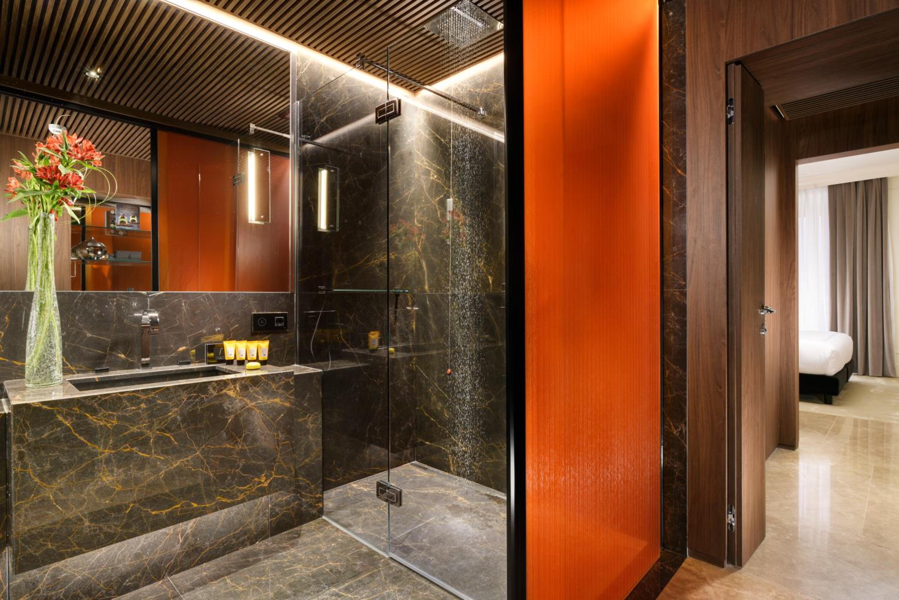 Suite (Non Smoking)