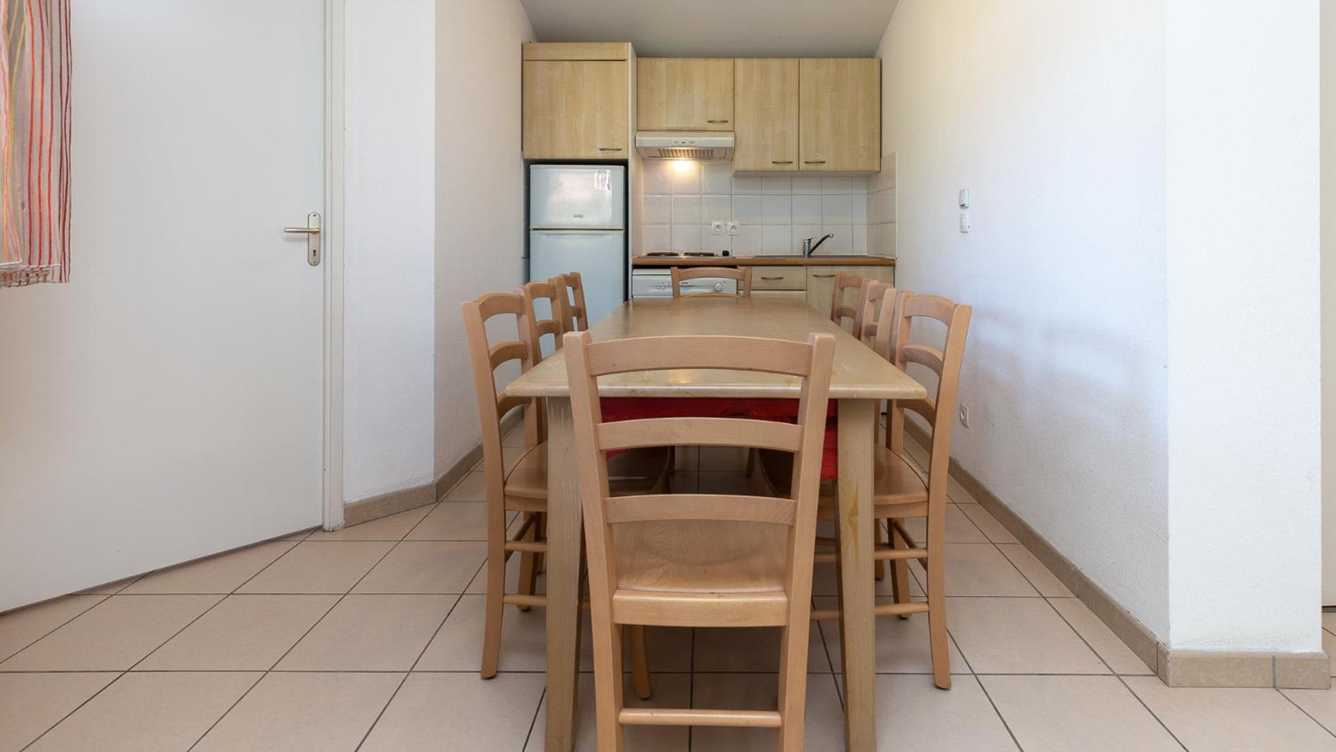 Three-Bedroom House - Photo 4