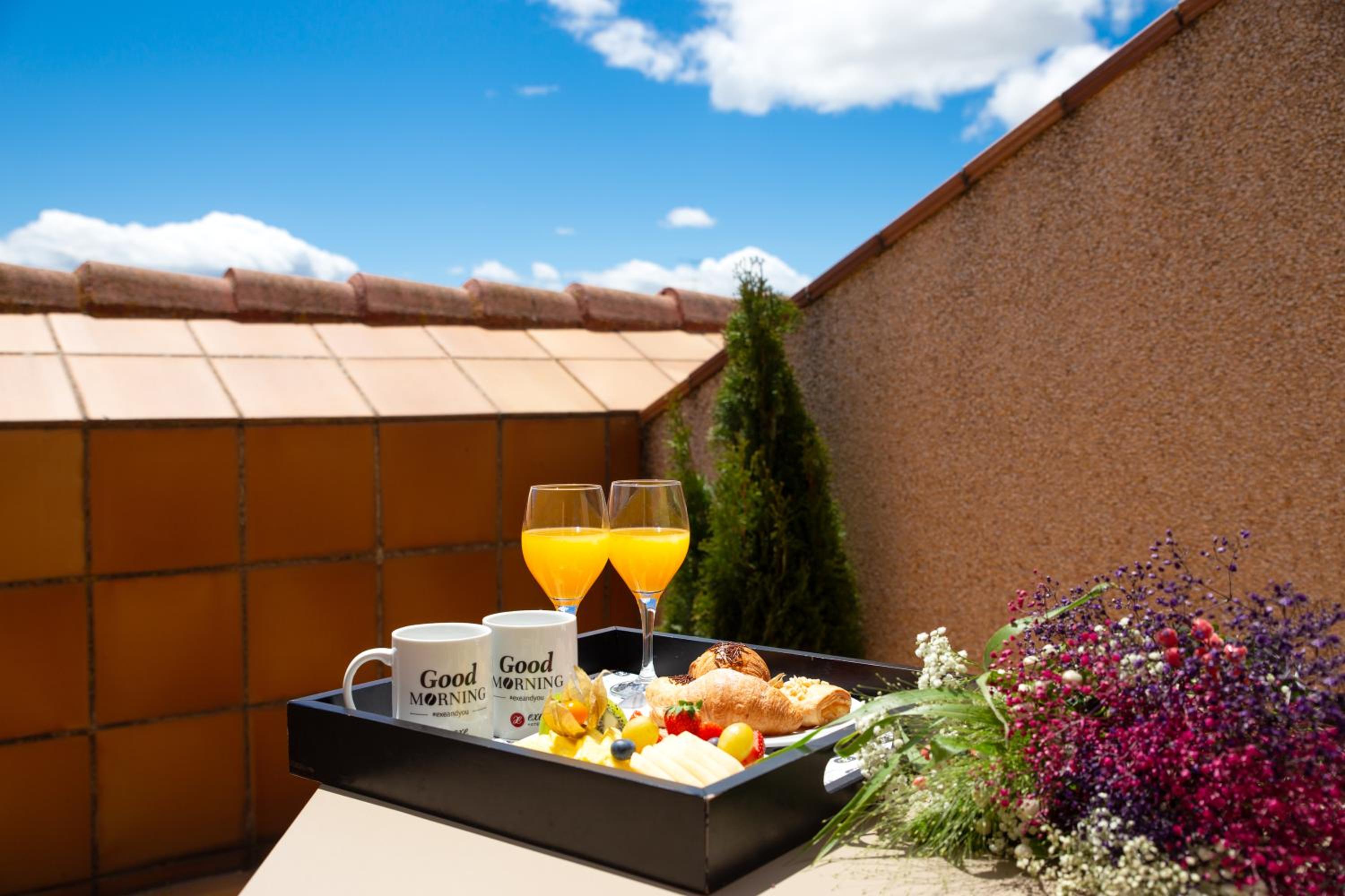 Double Room with Terrace - Photo 4