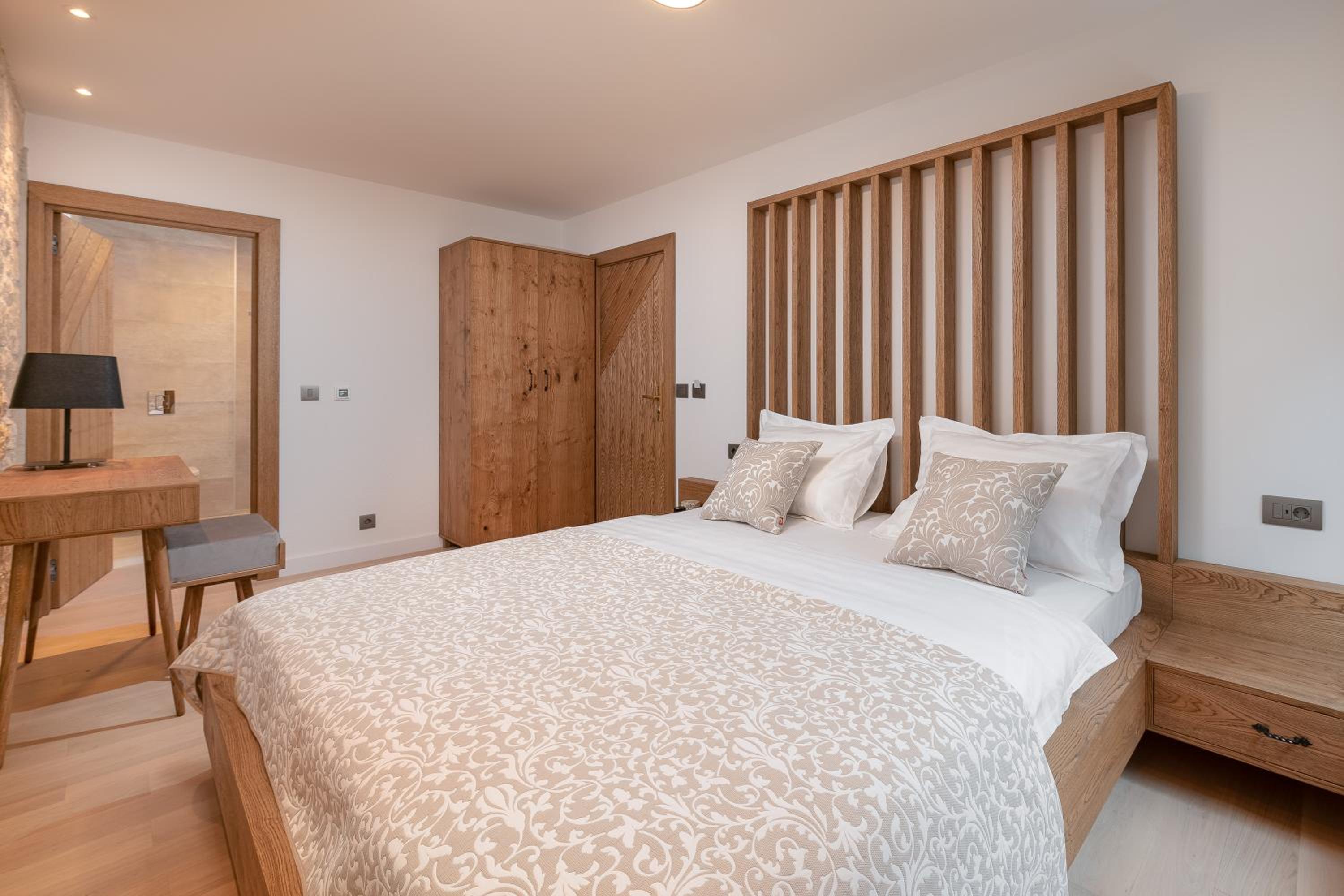 Standard Double Room photo 2