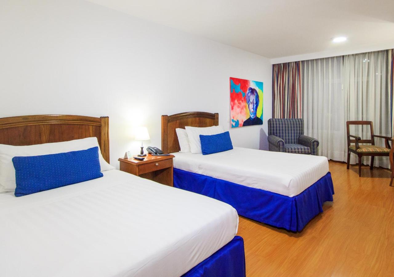 Twin Room - Photo 3