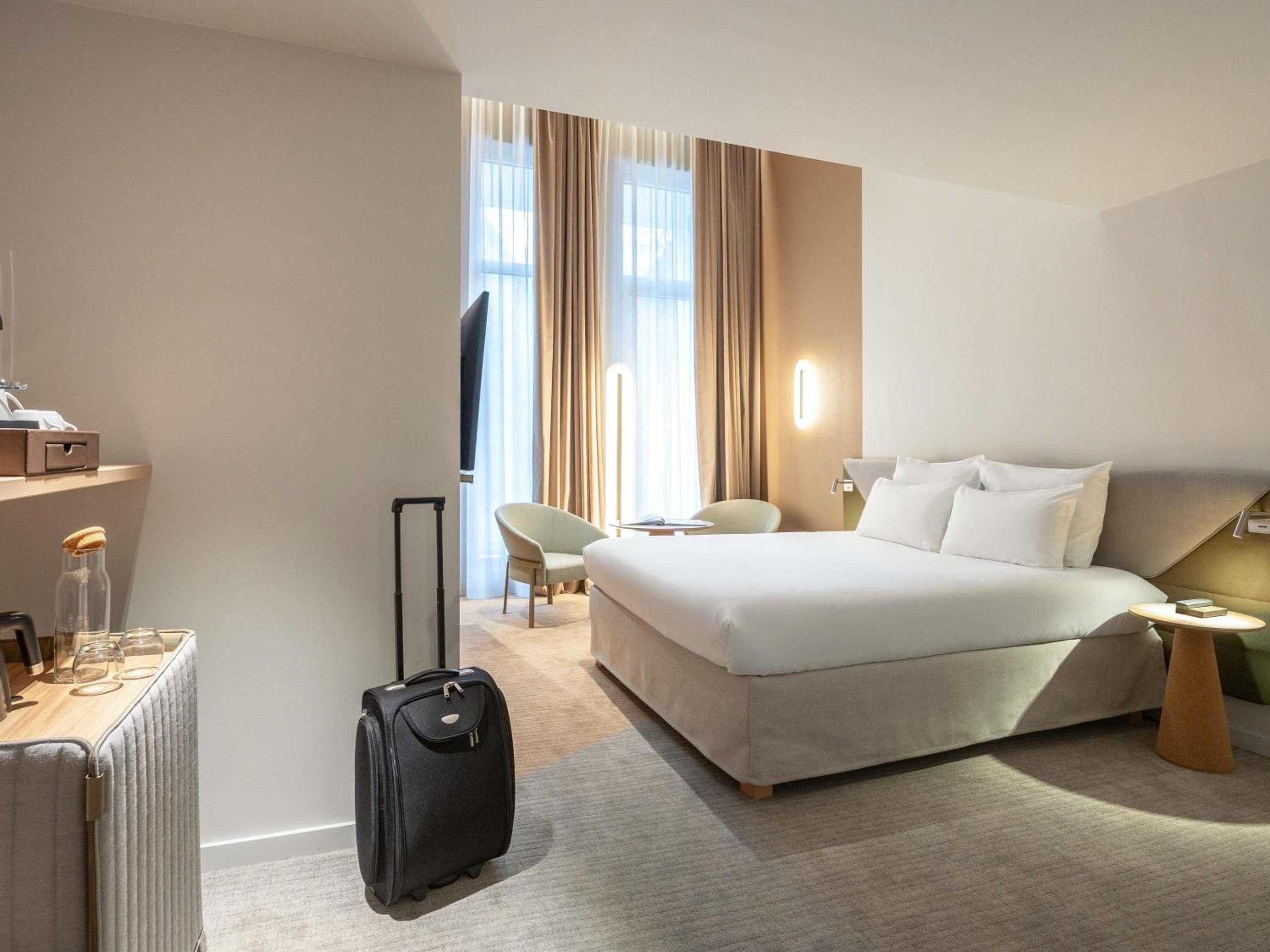 Suite Room with Double Bed