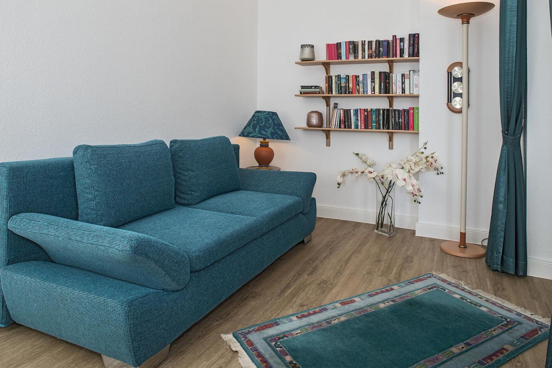 Apartment with Side Sea View