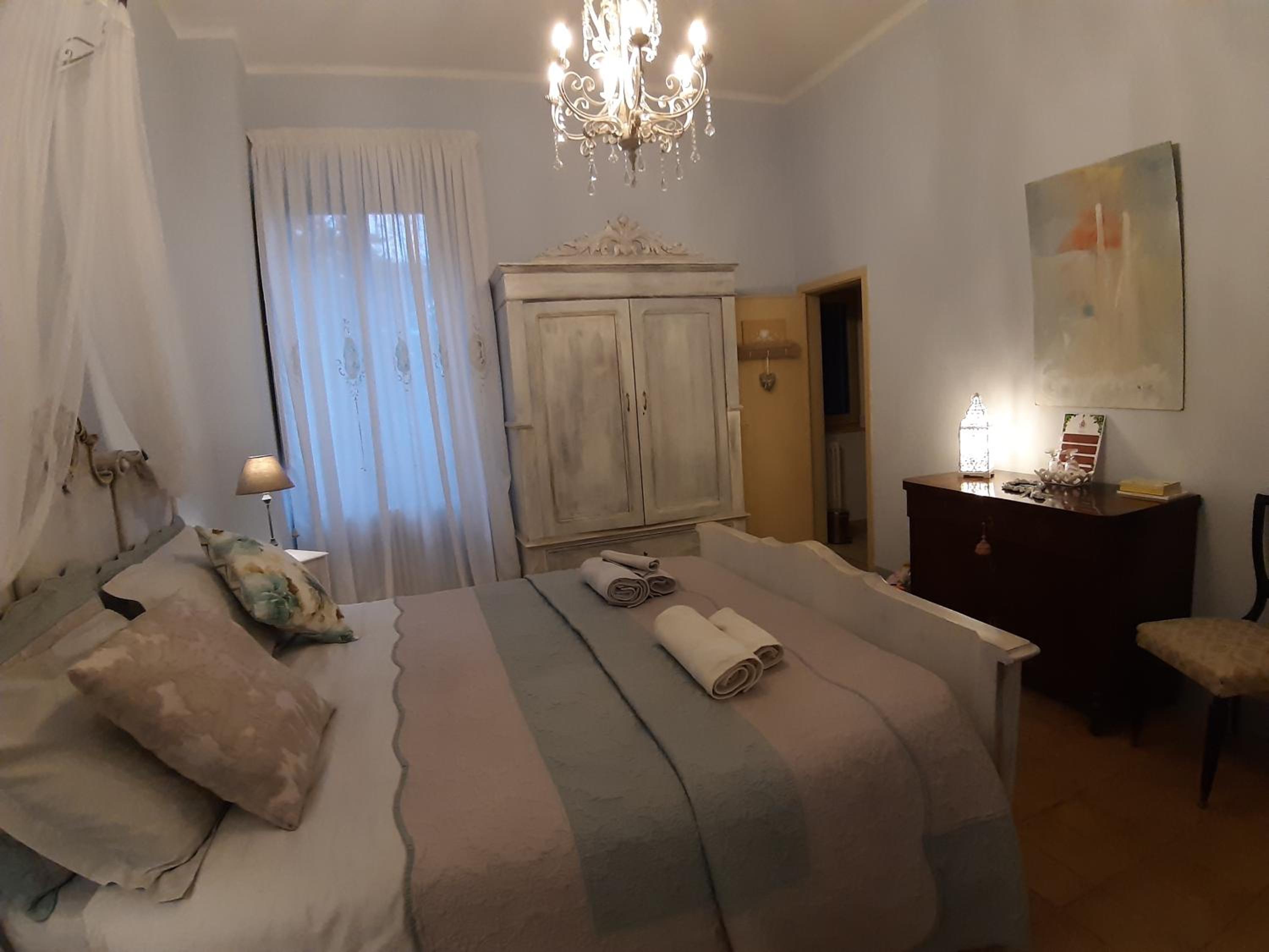 Double Room with Private Bathroom photo 2