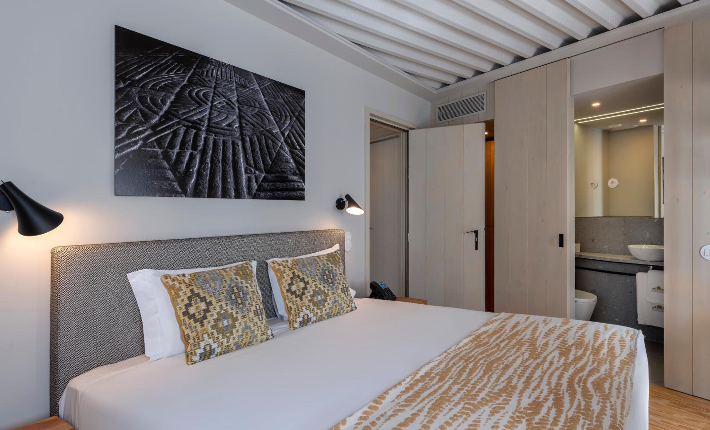 Junior Suite with Balcony