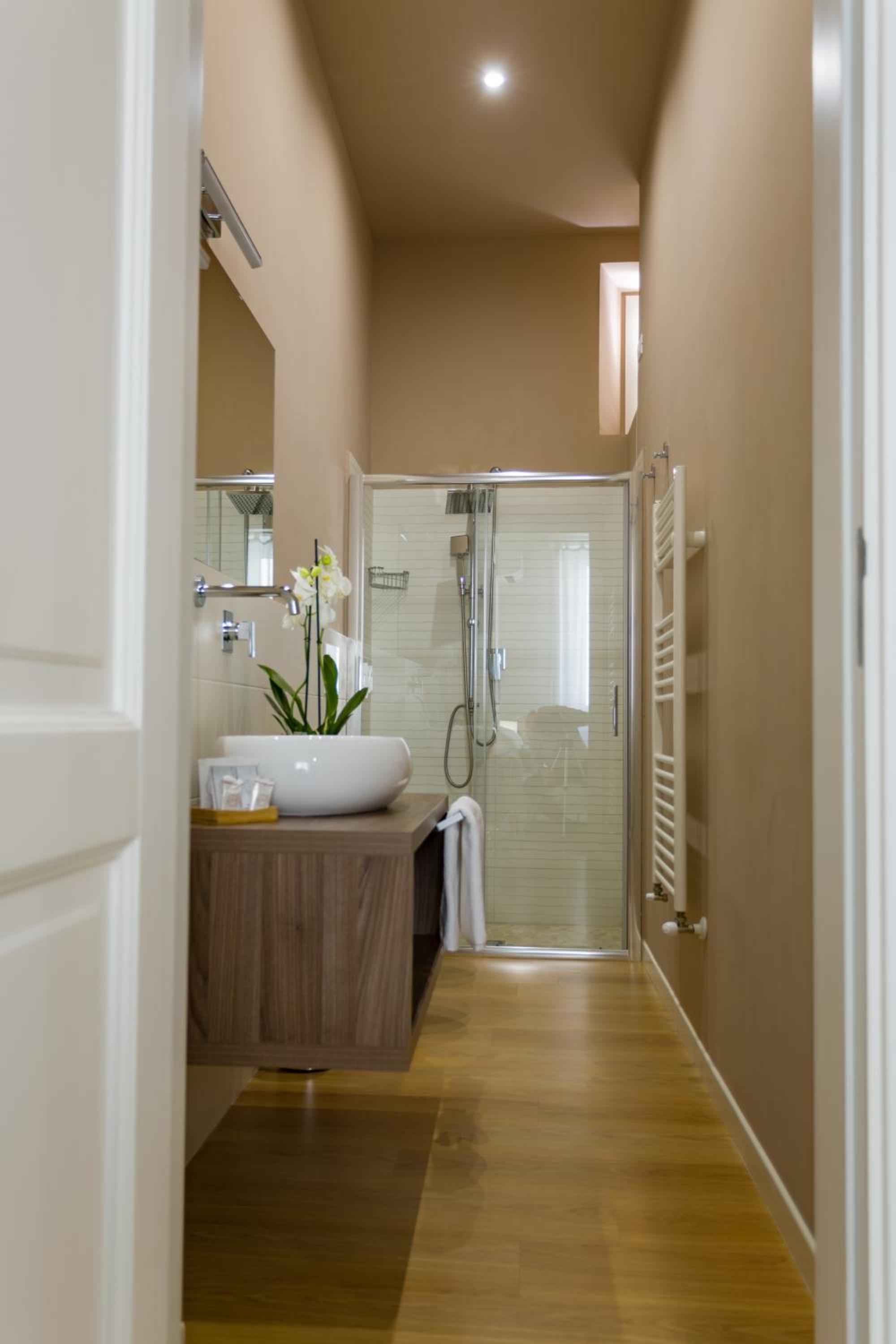 Single Room with Private External Bathroom photo 2