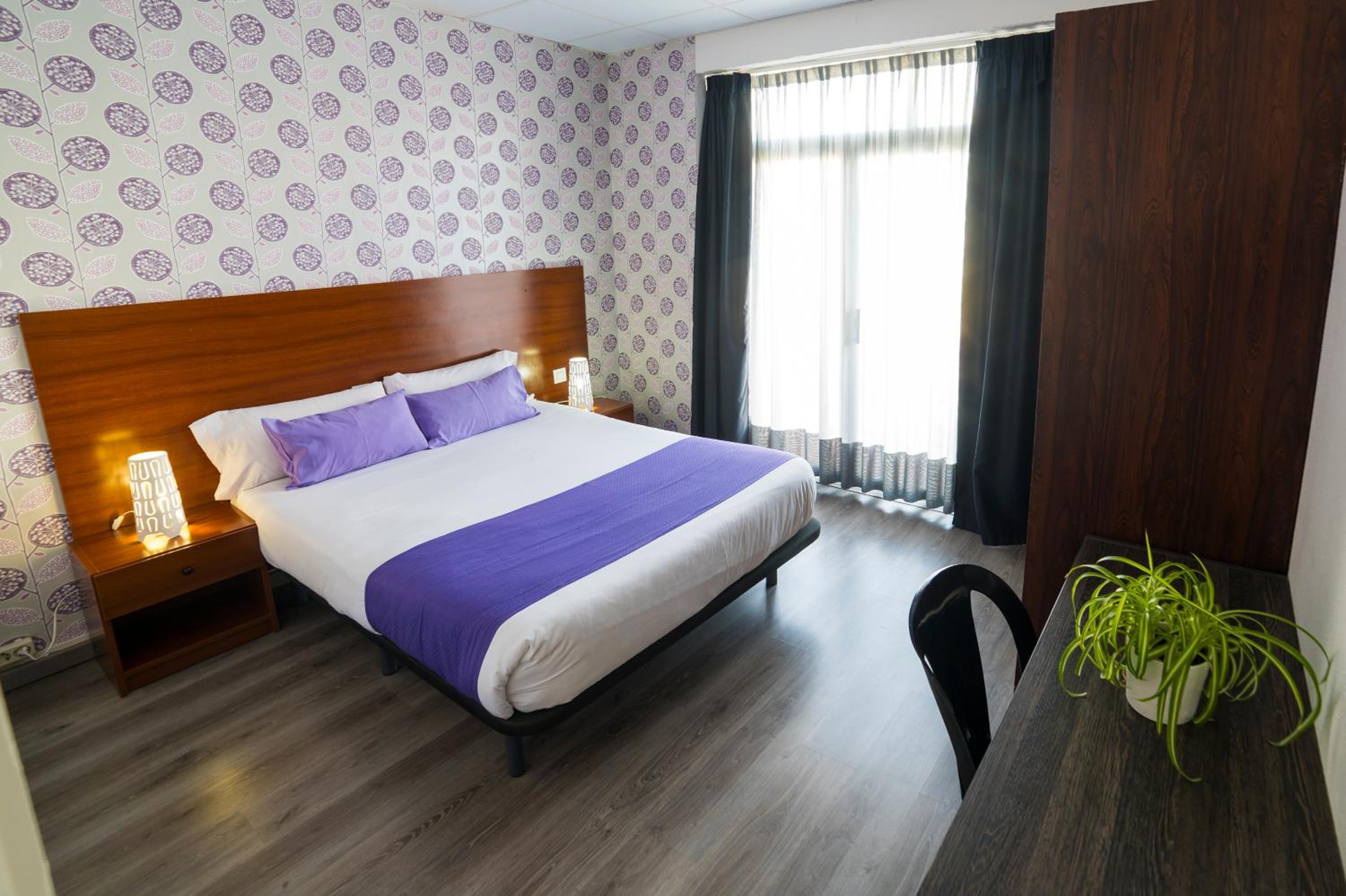 Apartamento de una habitación con vista a la piscina