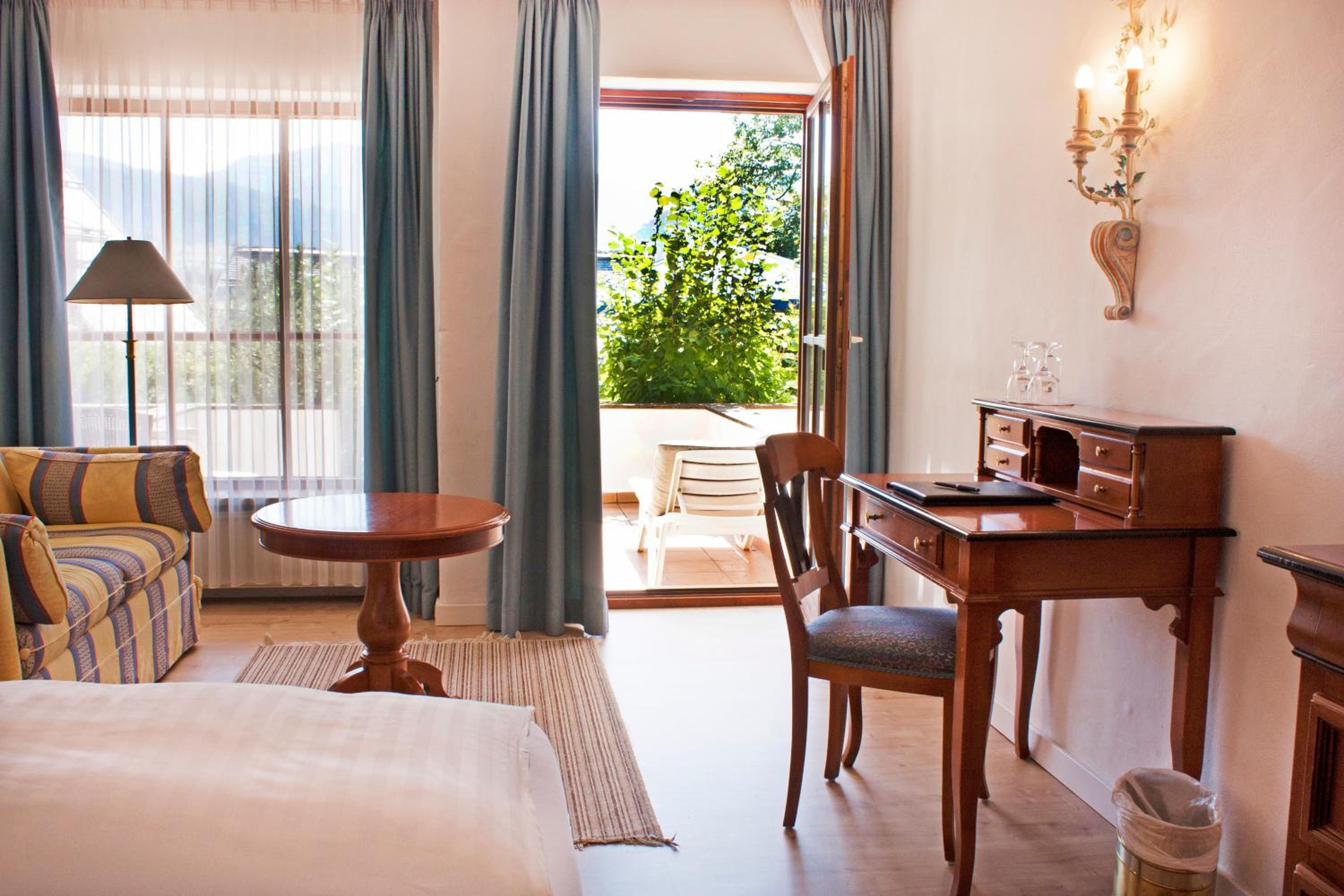 Standard  Double Room - Photo 10