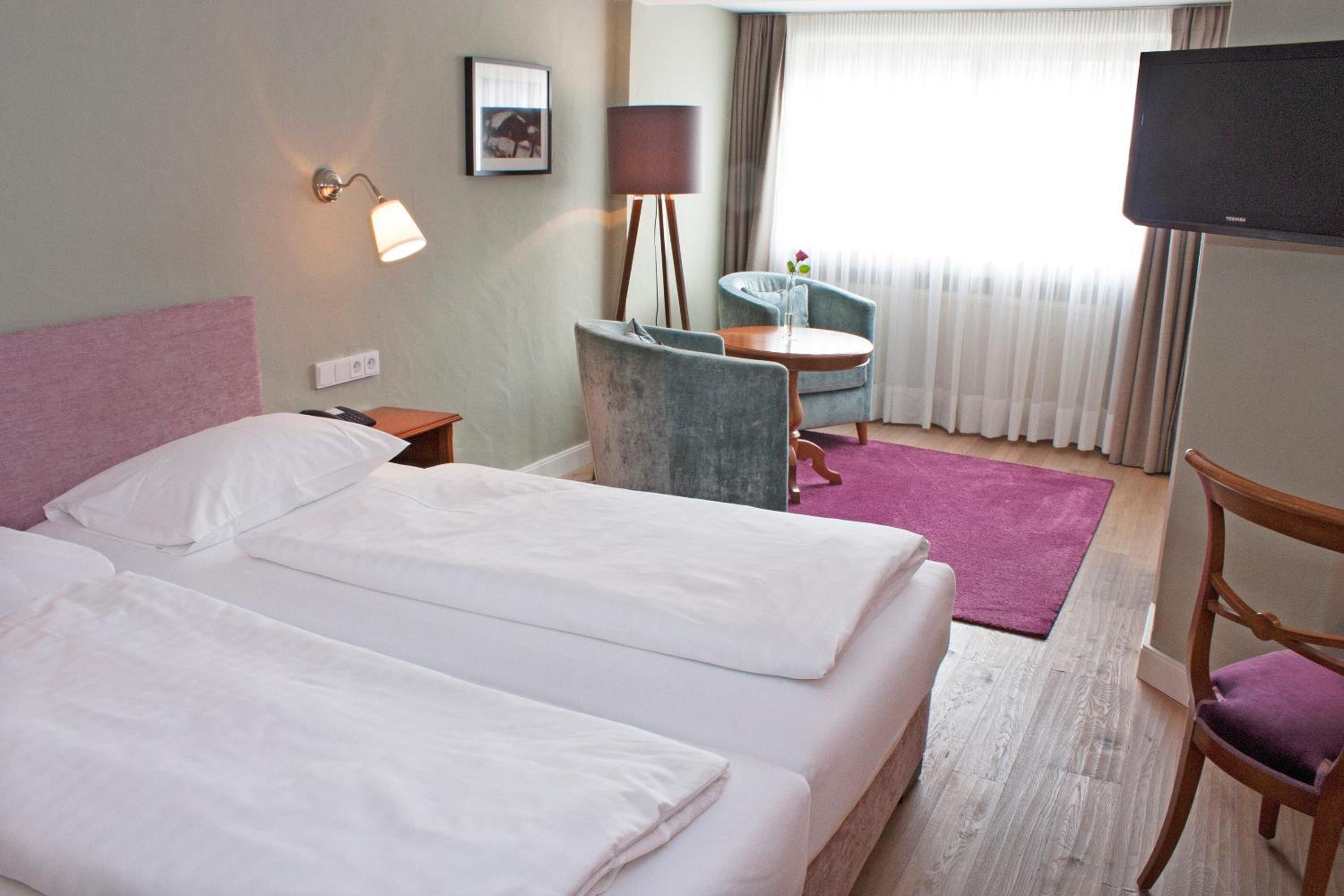 Standard  Double Room - Photo 3