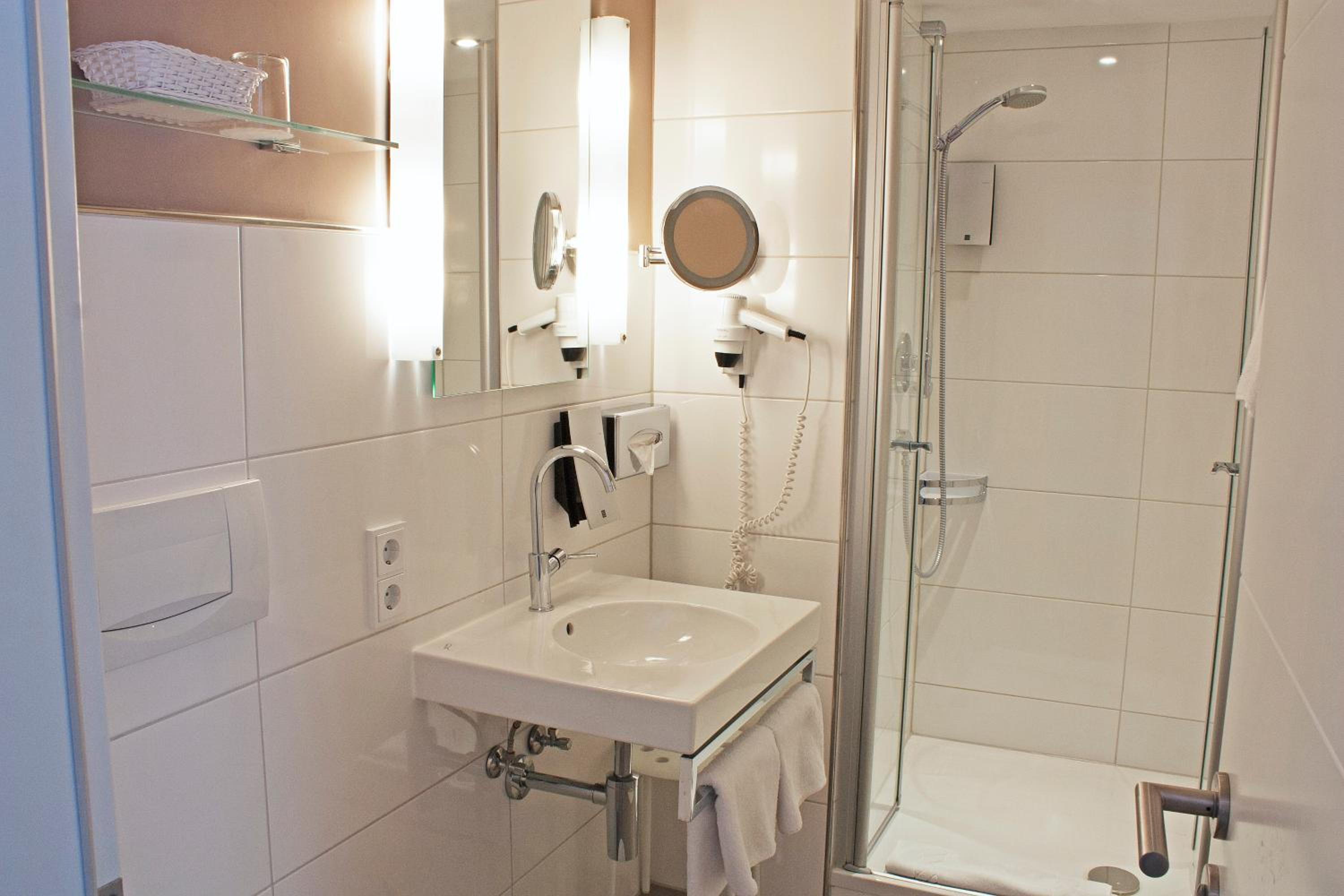 Superior Double Room - Photo 3