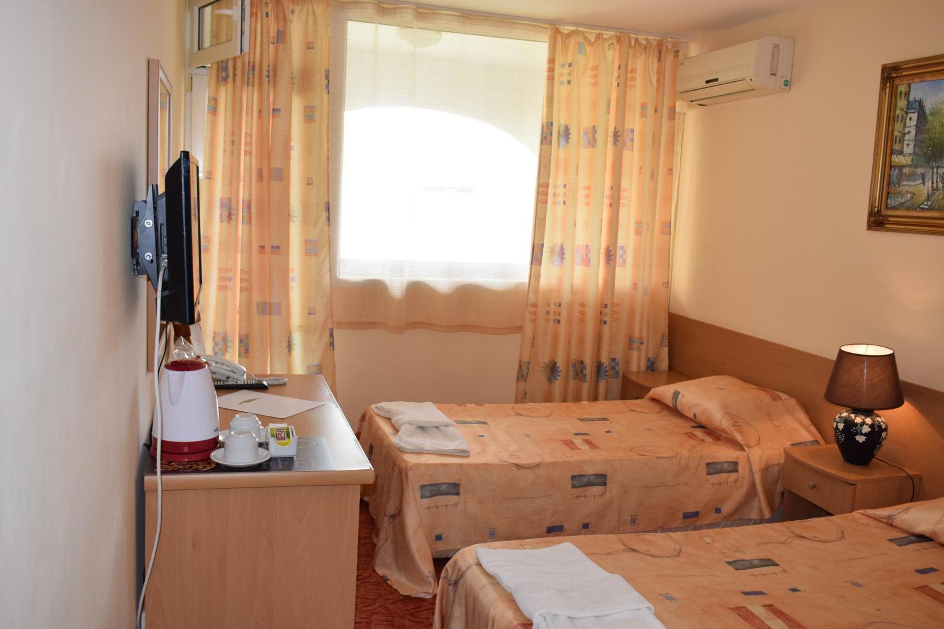 Economy Double Room with Balcony photo 1