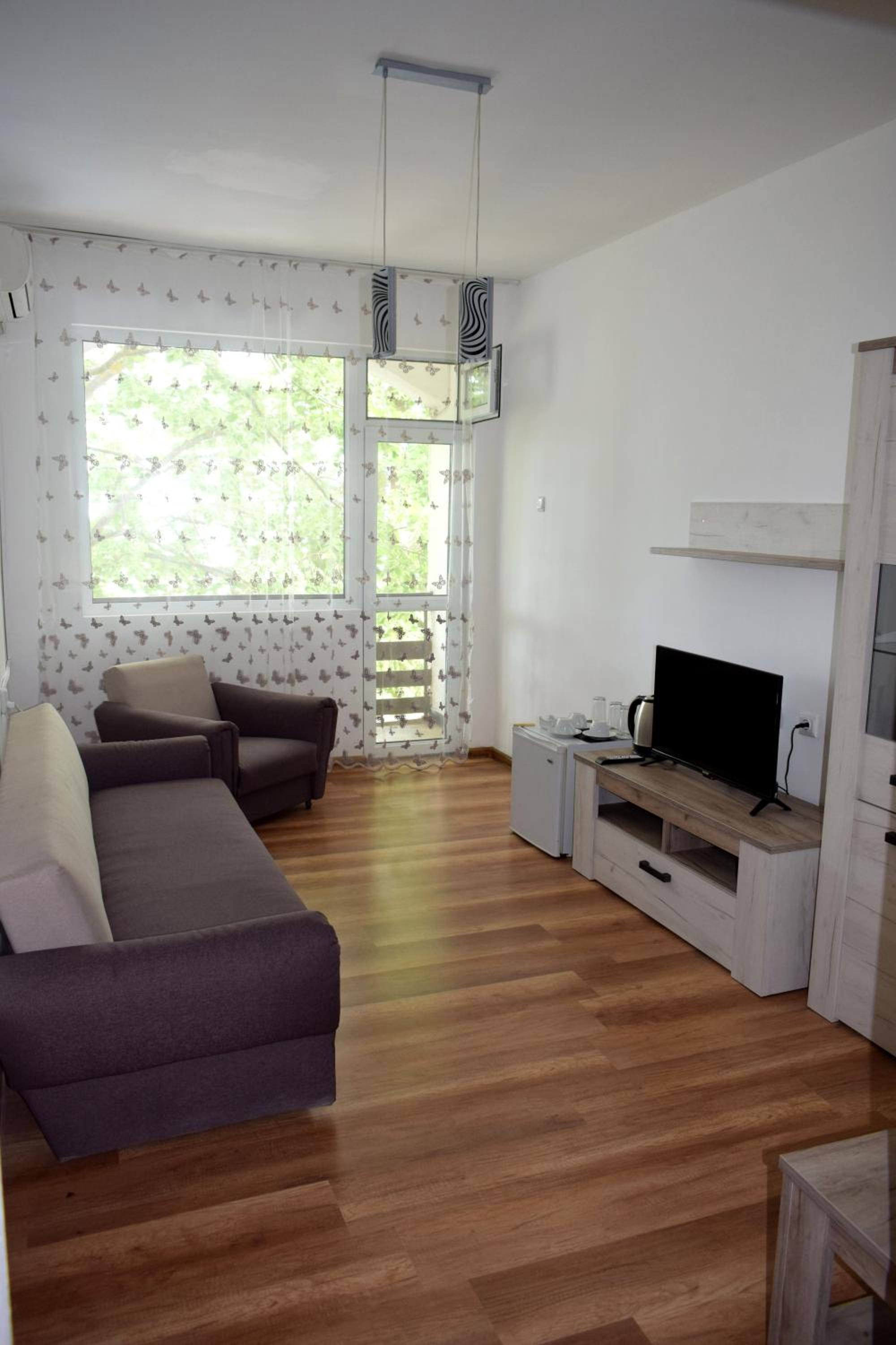 Family Room with Balcony and Sea View photo 3