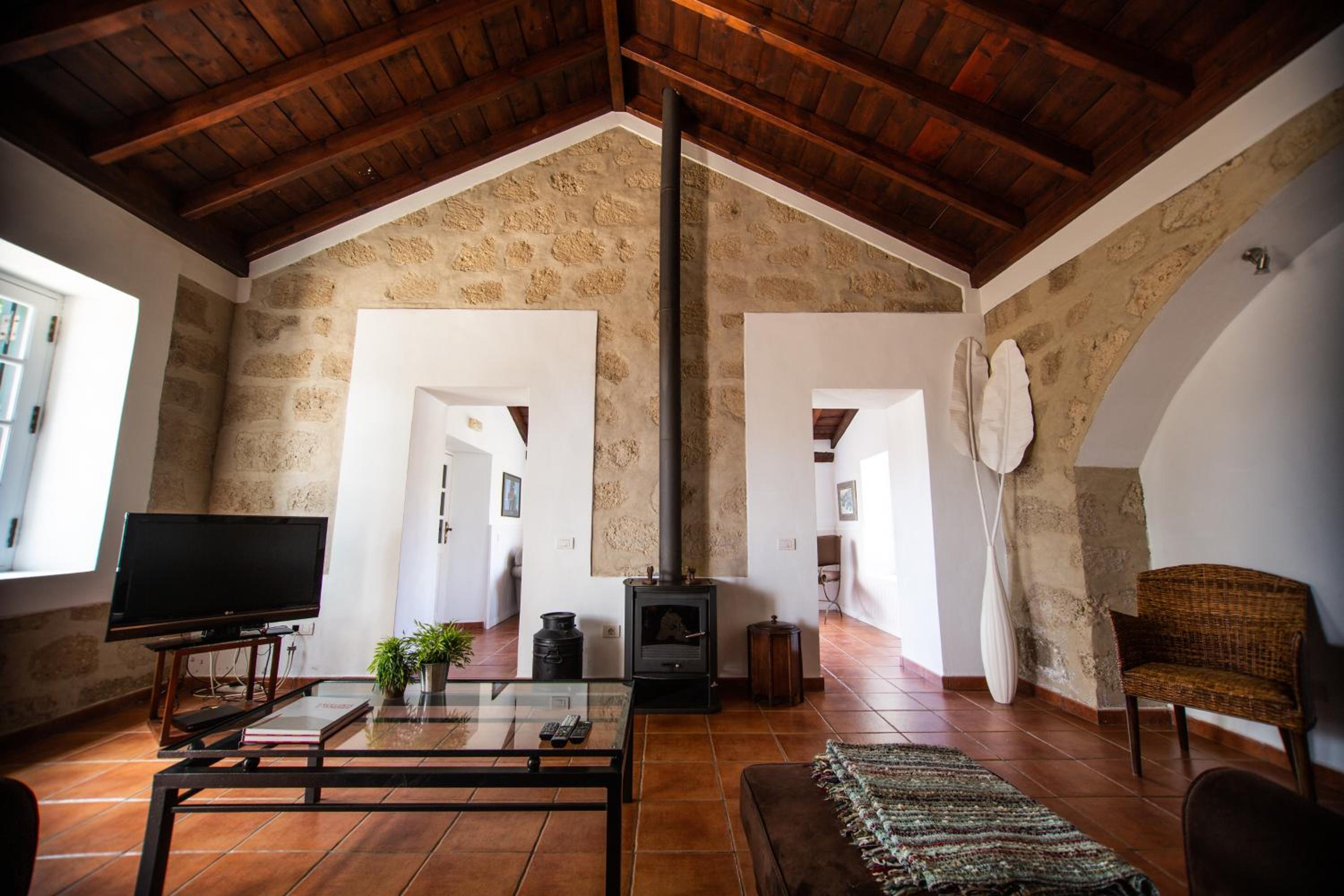 Casa adosada de tres habitaciones