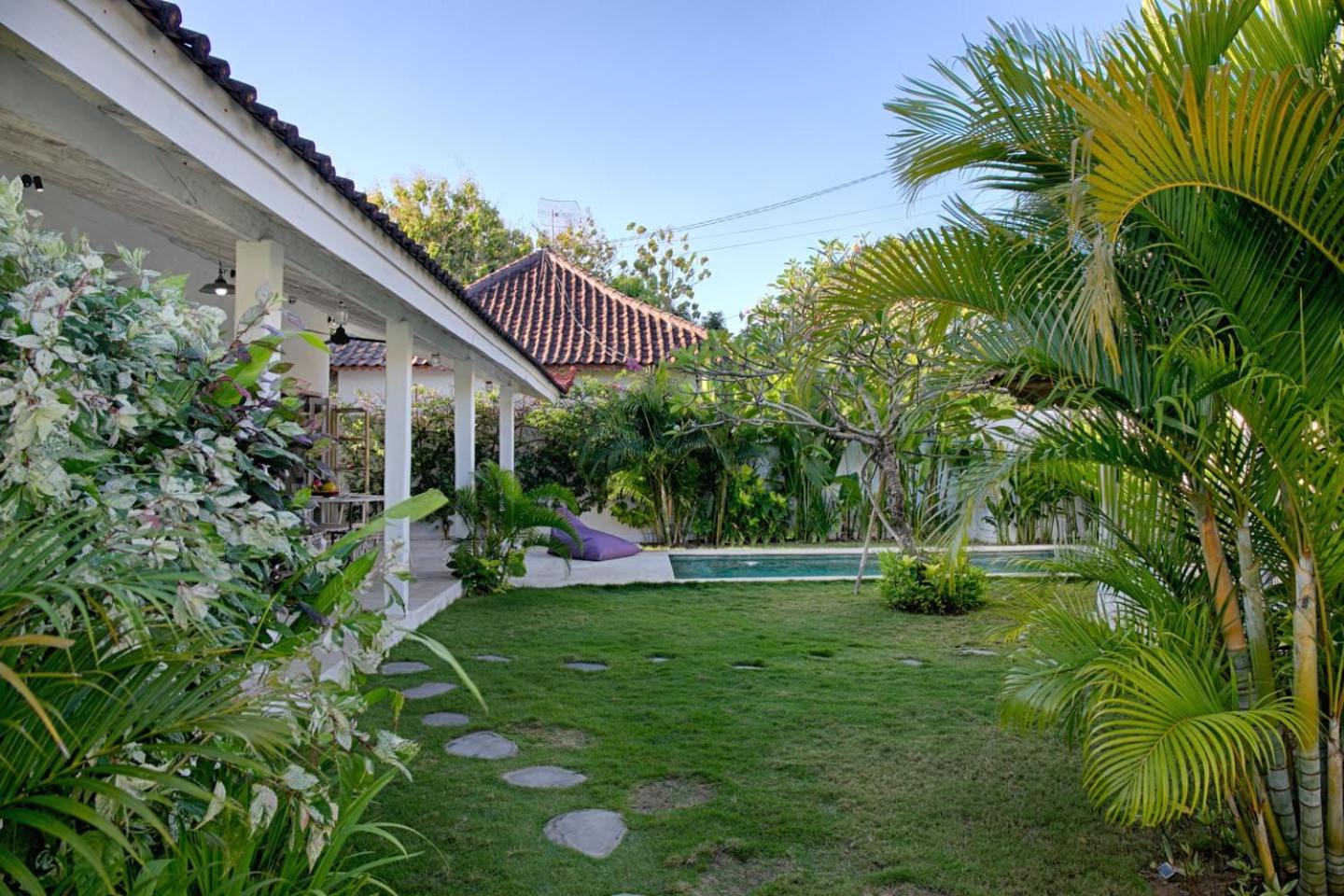 Three-Bedroom Villa - Photo 22