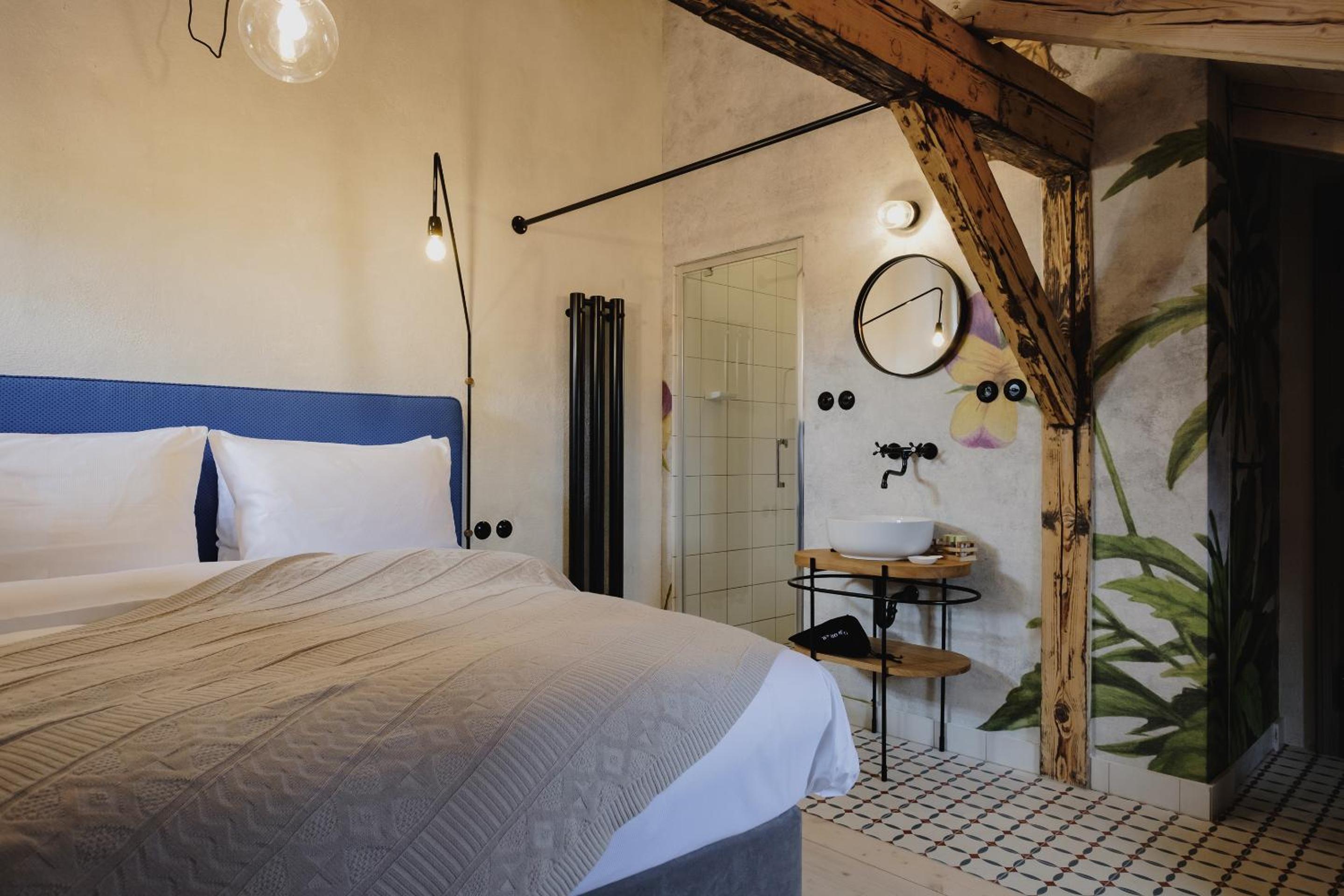 Deluxe Double Room - Photo 2