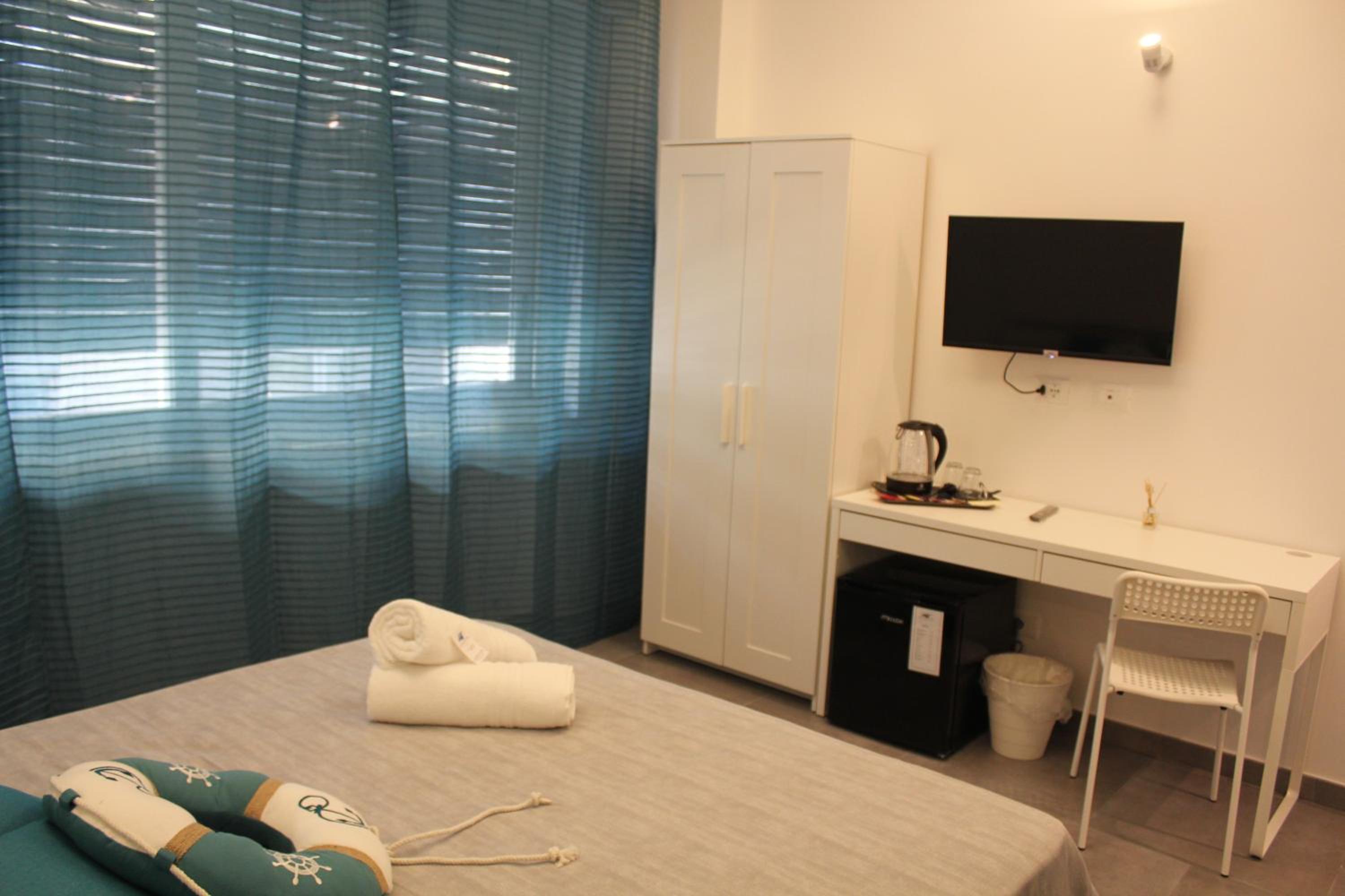 Deluxe Double Room photo 3