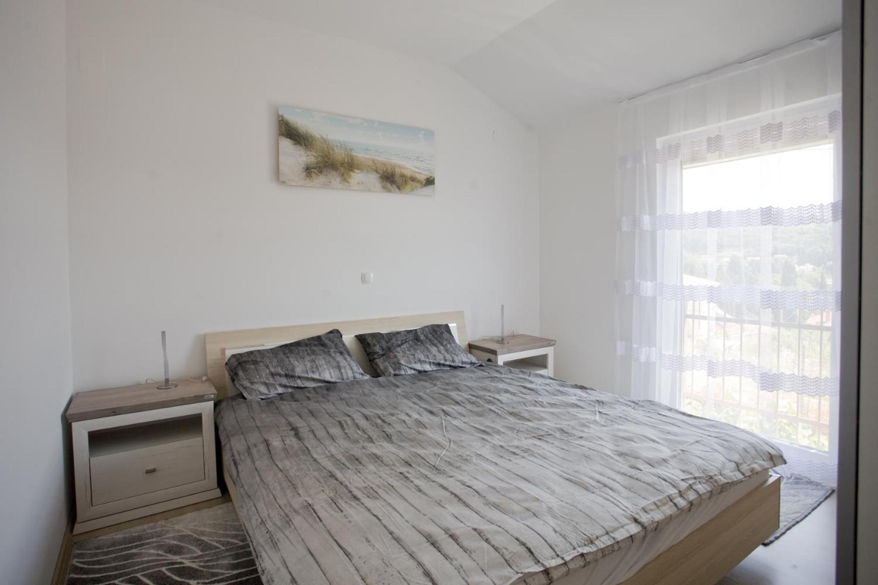 Apartment with Terrace photo 2