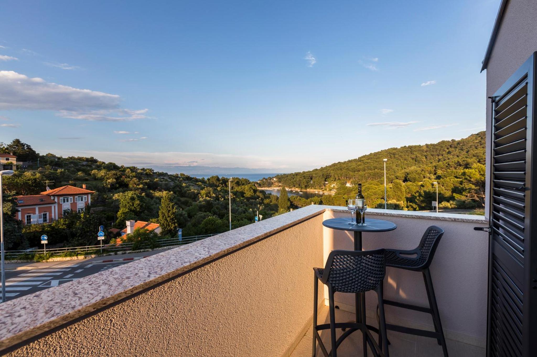 Apartment with Sea View photo 2