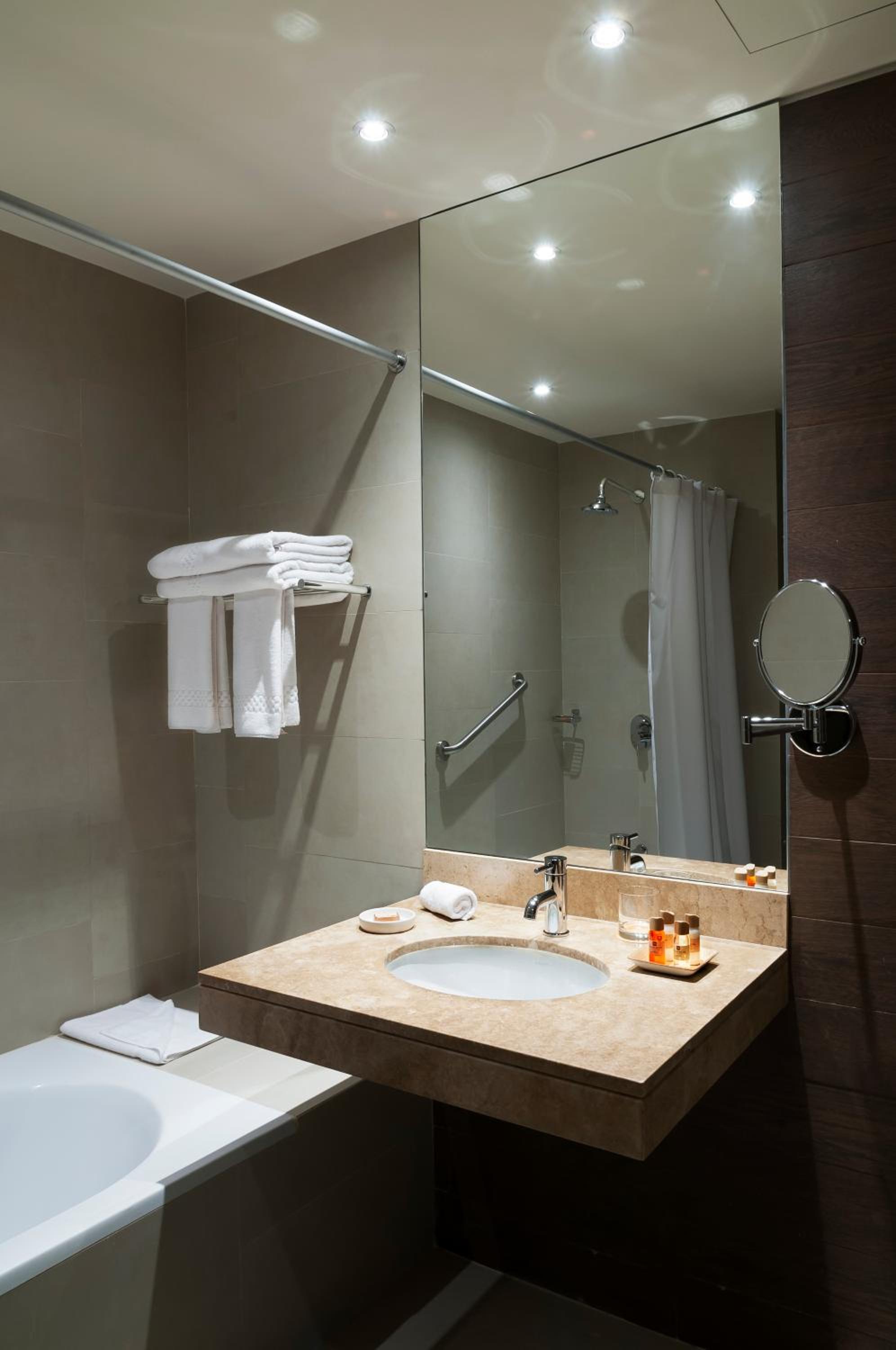 Deluxe Triple Room photo 1
