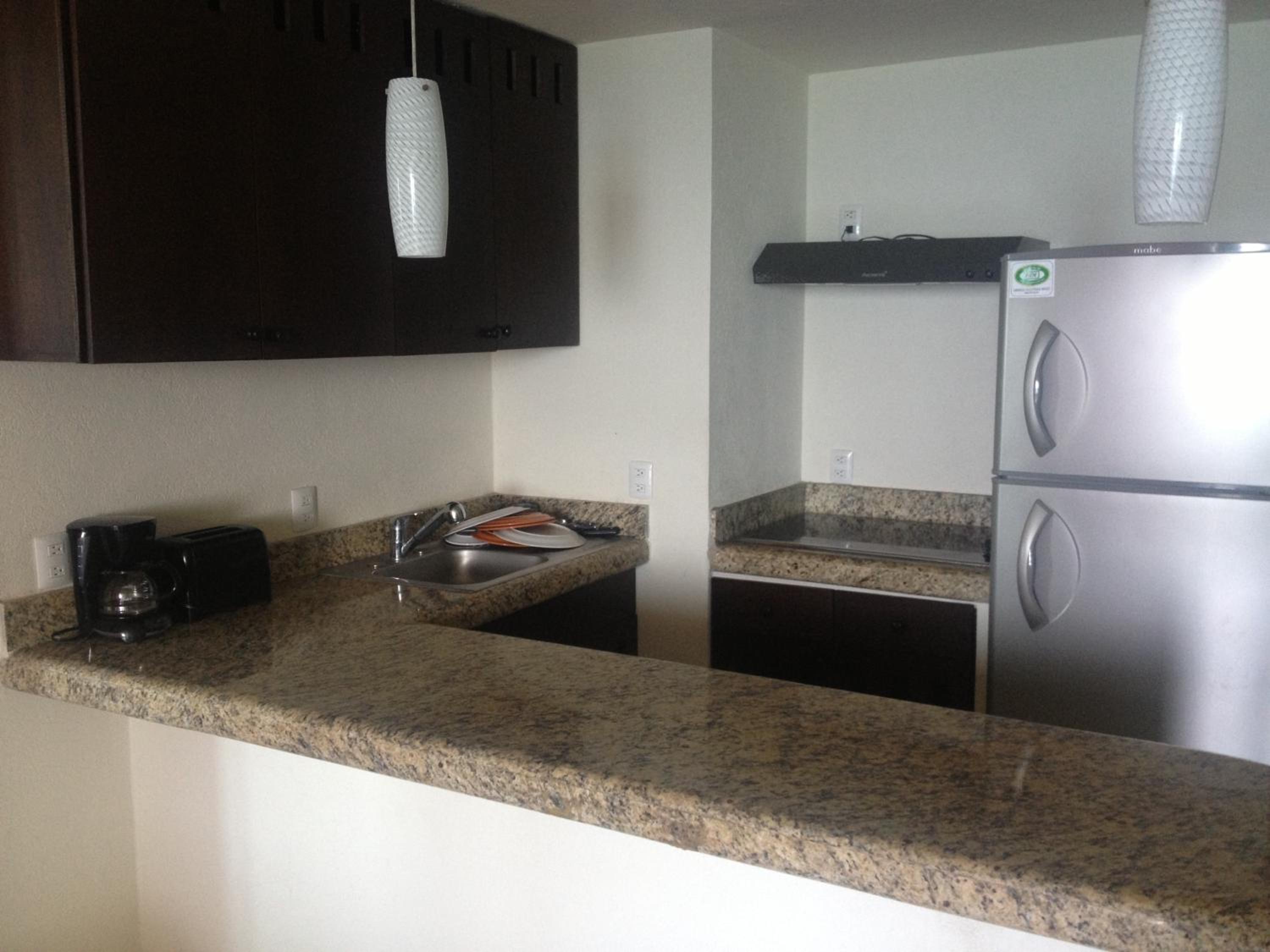 One-Bedroom Apartment with Sea View photo 3