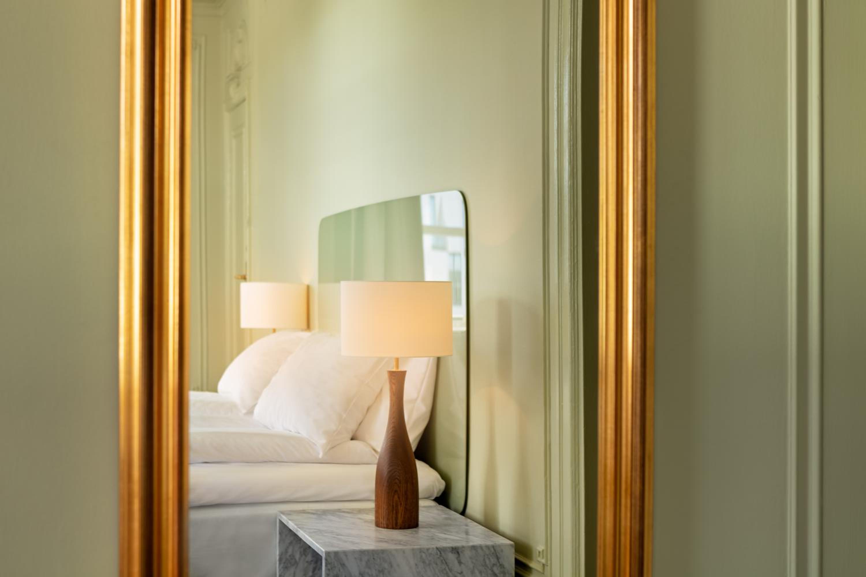 Junior King Suite - Photo 3