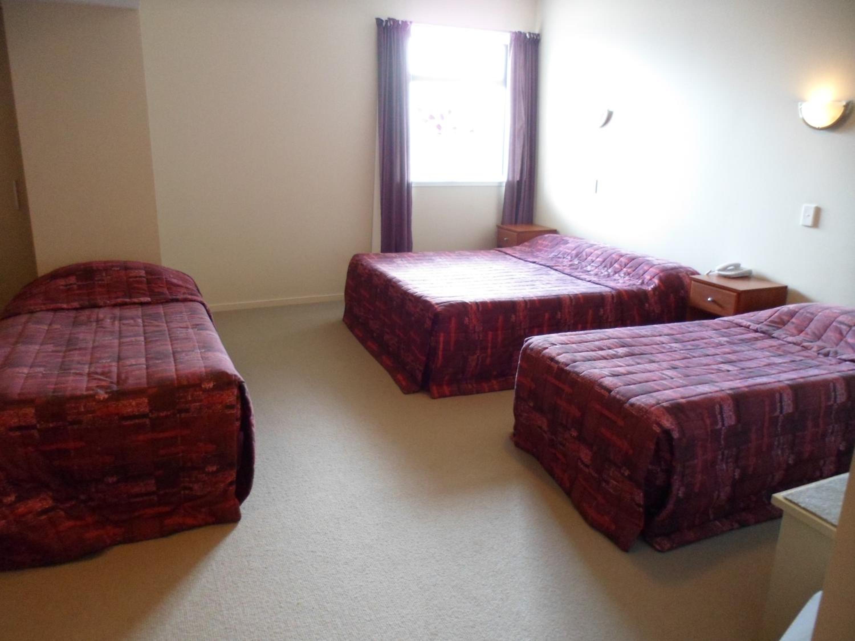 Family Room photo 2