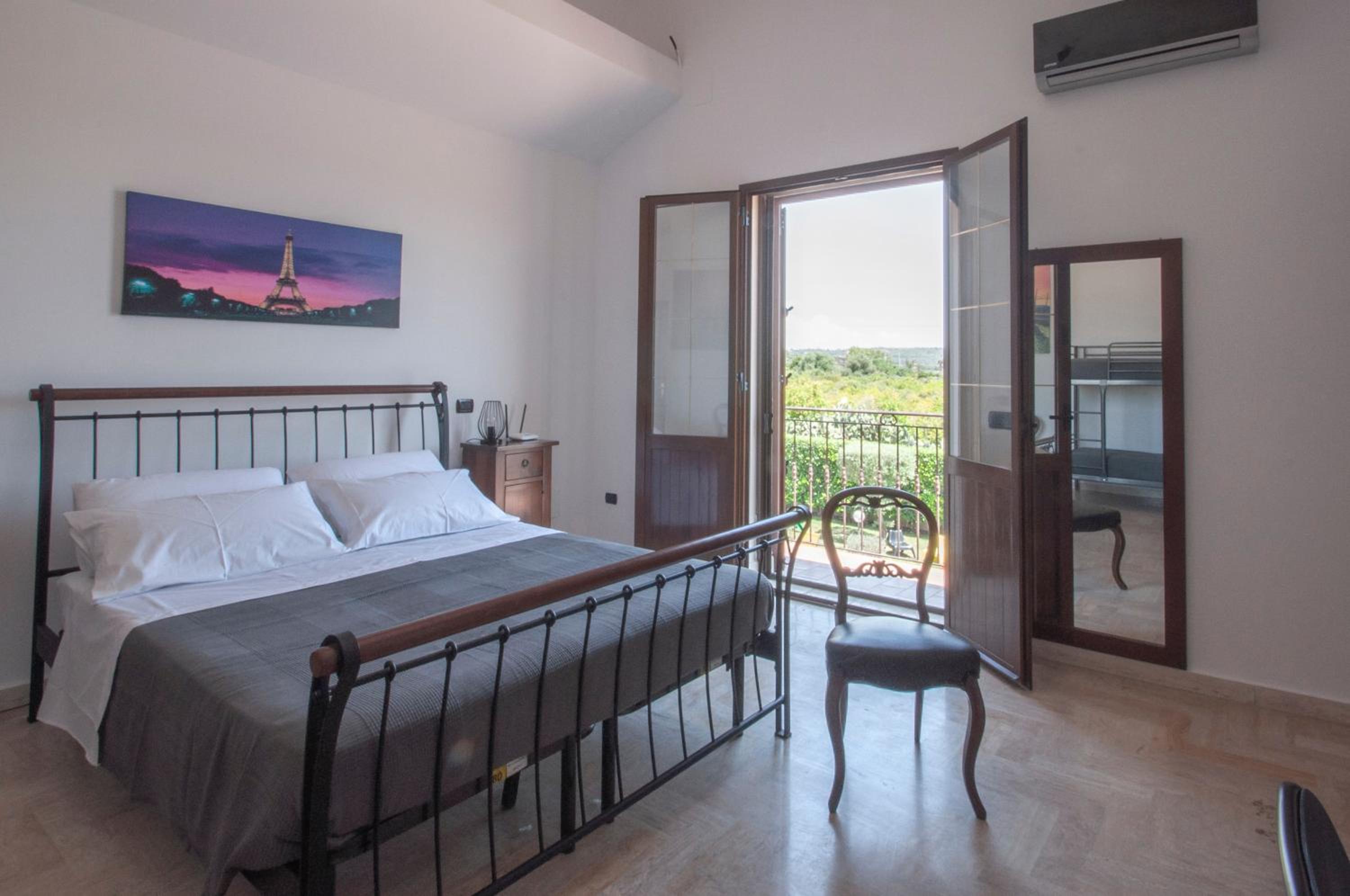 Quadruple Room with Private Bathroom