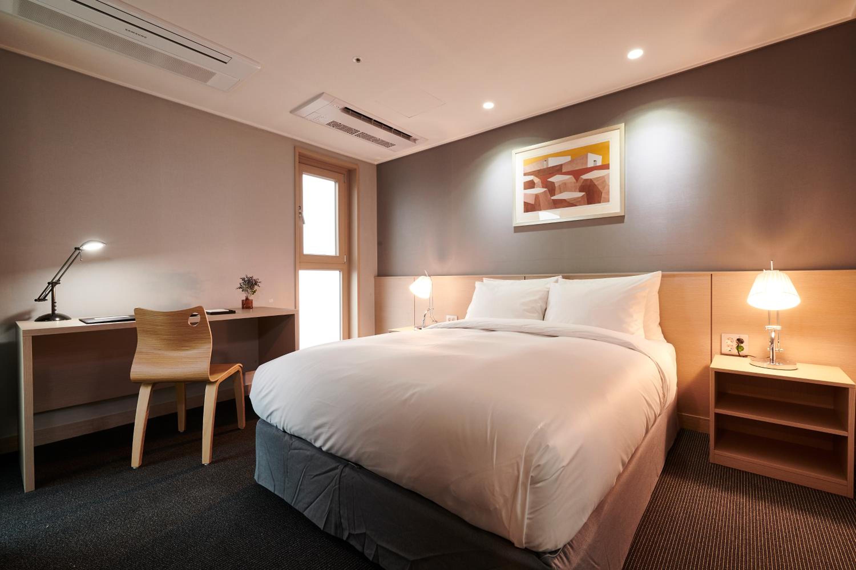 Deluxe Double Room photo 2