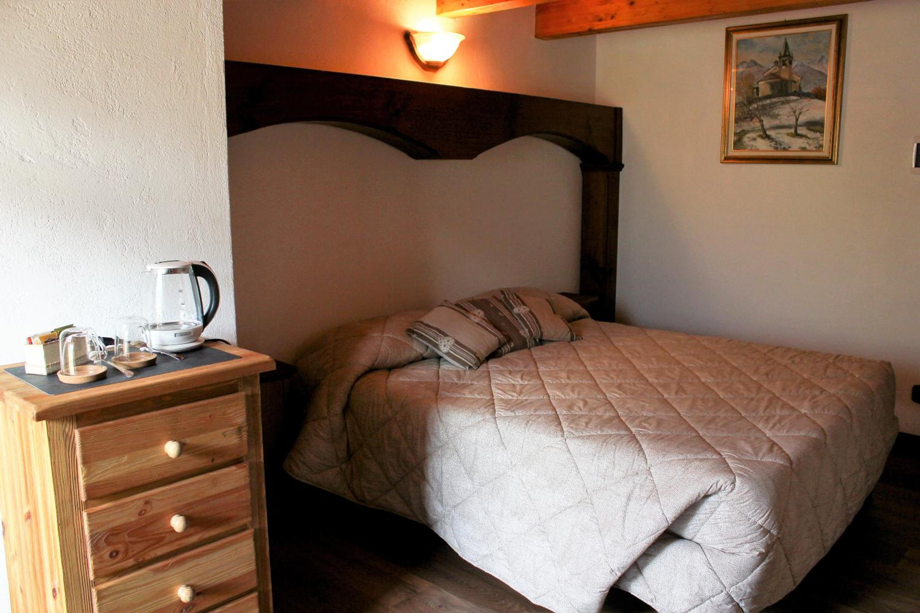 Double or Twin Room - Photo 1