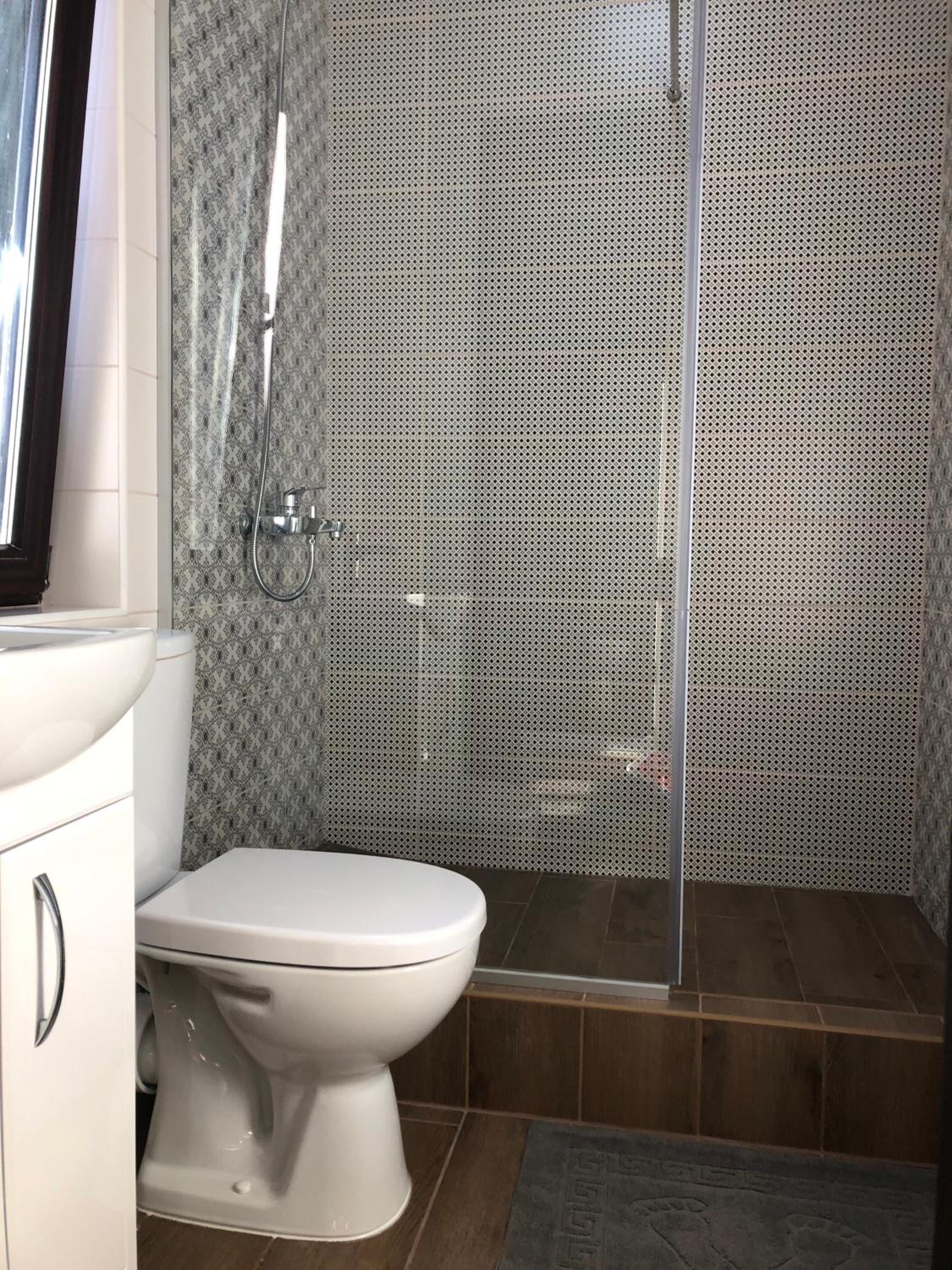 Triple Room with Bath photo 3
