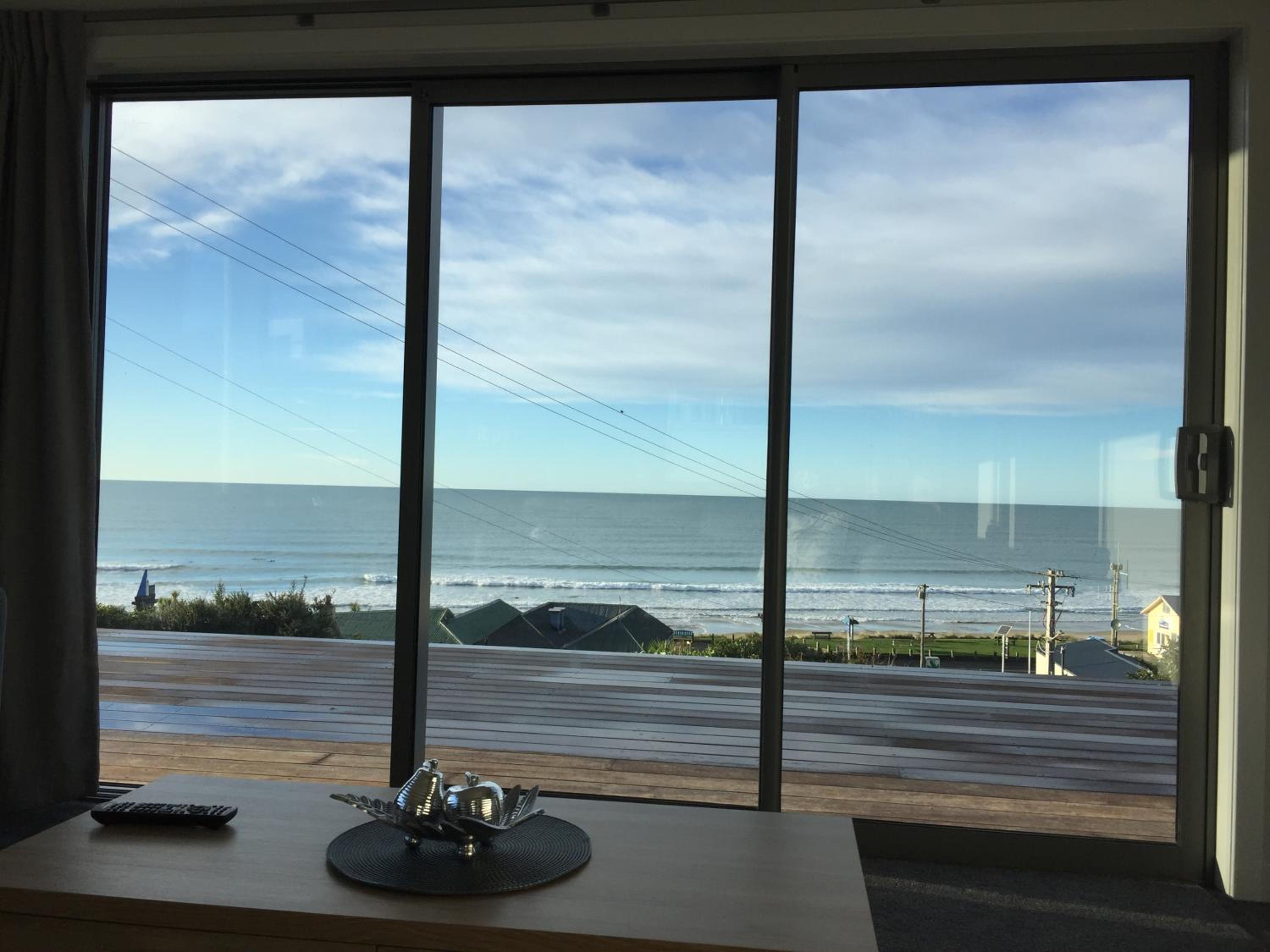 Apartment with Sea View - Photo 3