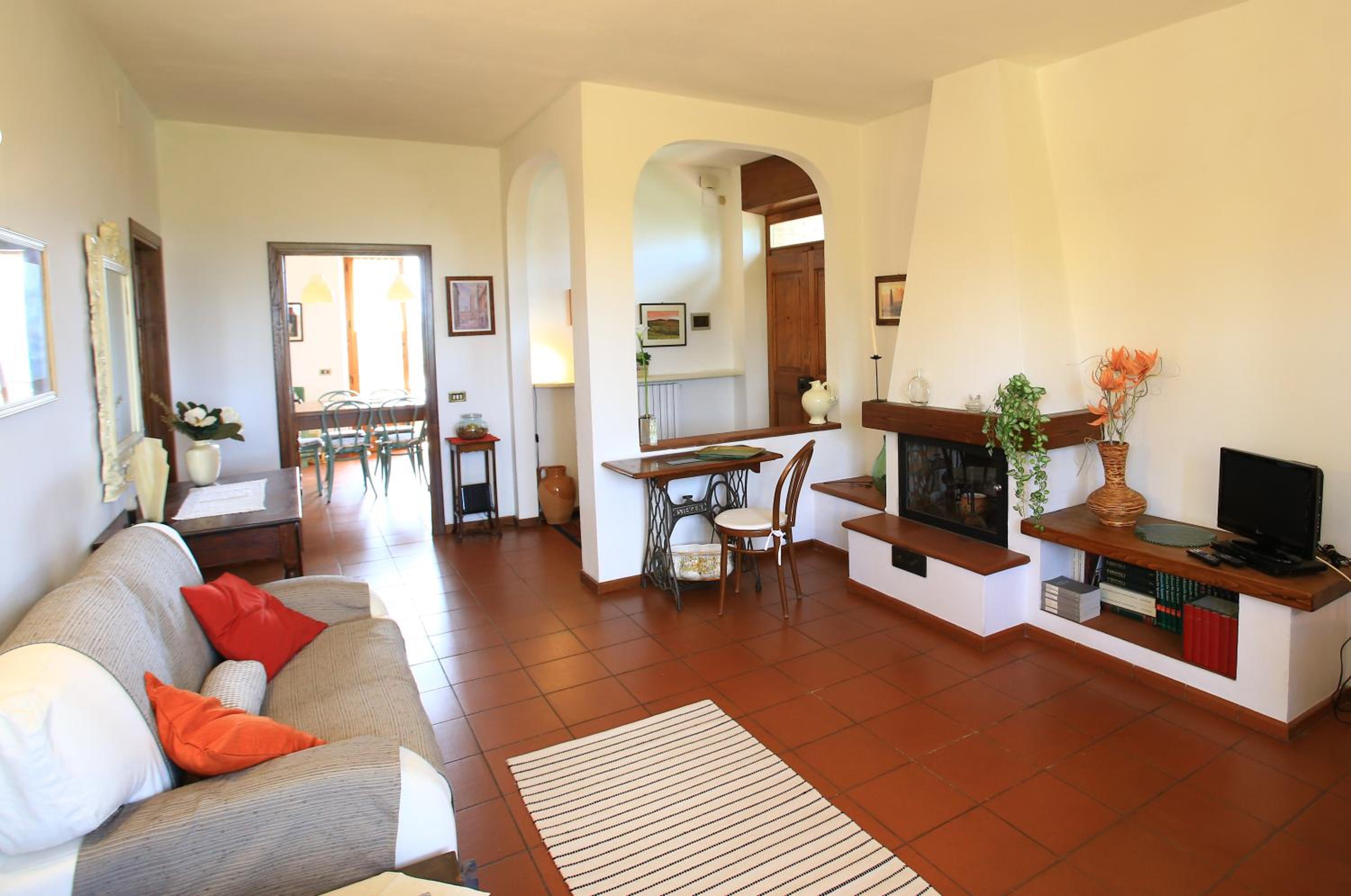 Three-Bedroom Apartment with Balcony