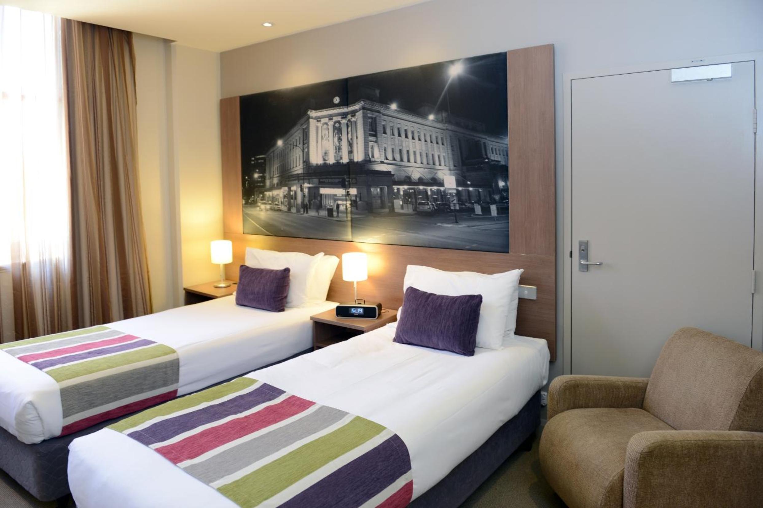 Superior Twin Room with 2 Single Beds - Photo 1