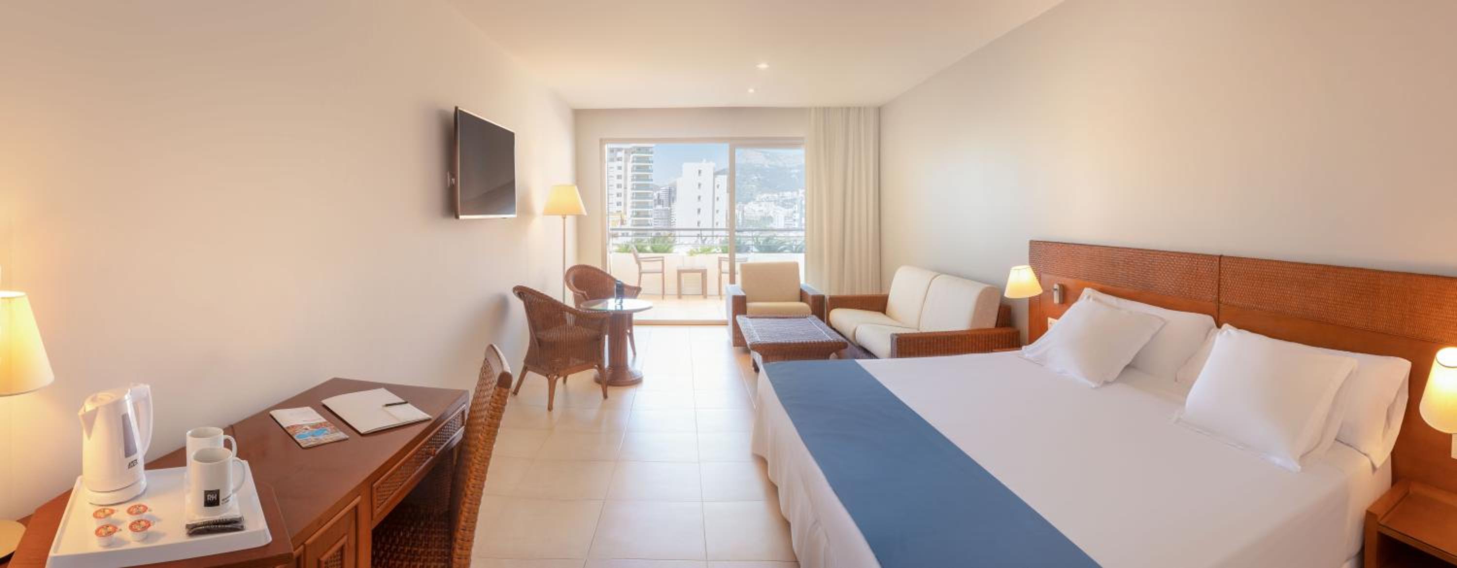 Premium Double Room with Terrace (2 Adults) - Photo 3