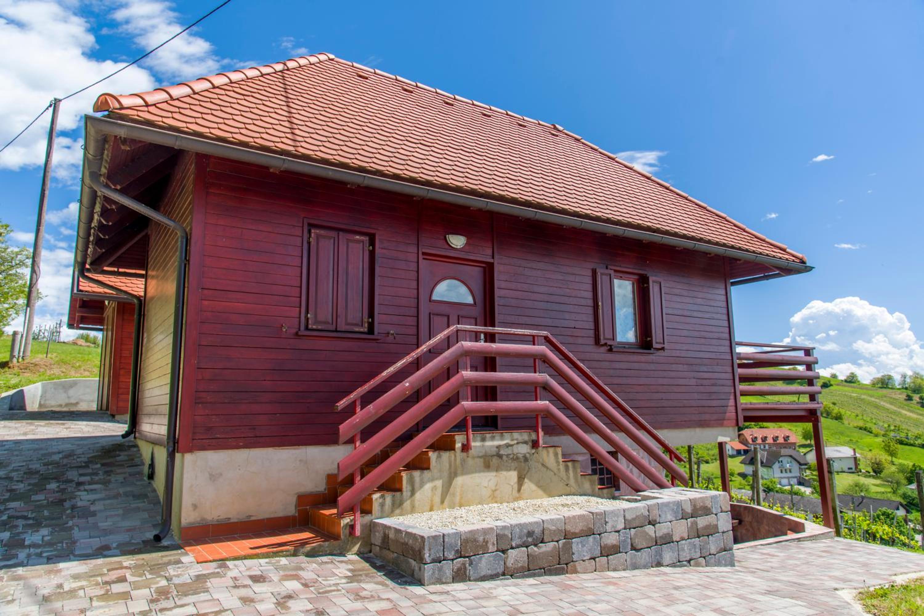 One-Bedroom House photo 2
